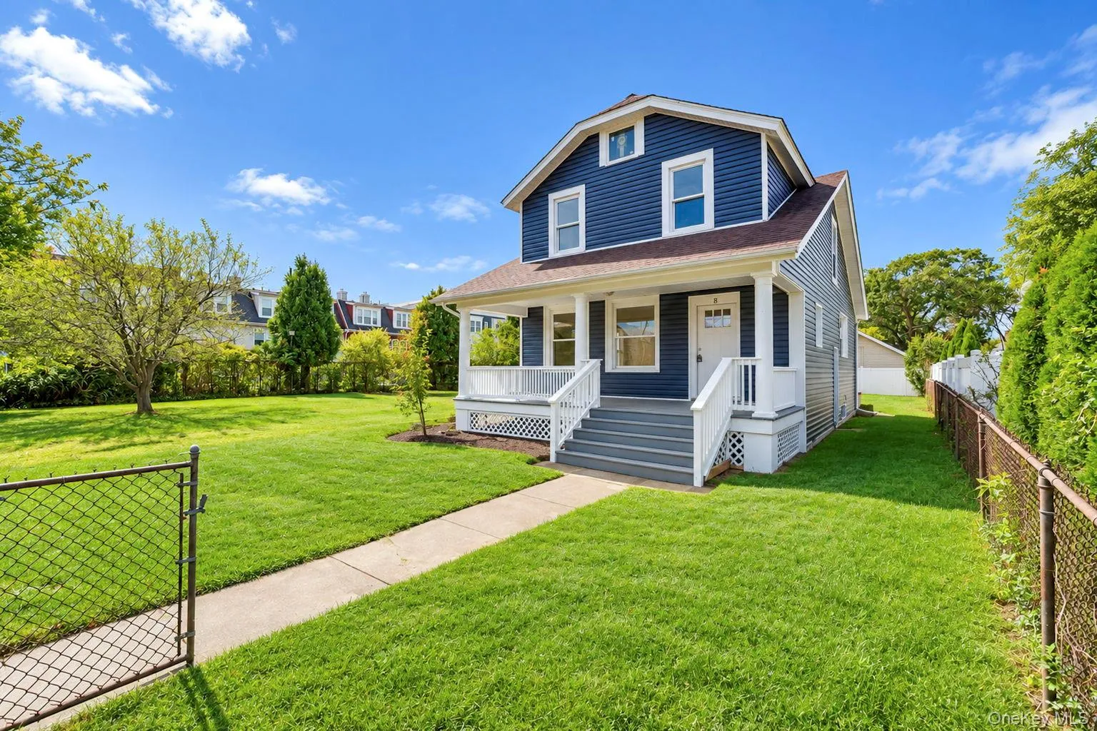 8 Burchell Boulevard, Islip, NY, 3 Bedrooms Bedrooms, 8 Rooms Rooms,2 BathroomsBathrooms,Residential,For Rent,Burchell,0,1054977 8 Burchell Boulevard, Islip, NY, 3 Bedrooms Bedrooms, 8 Rooms Rooms,2 BathroomsBathrooms,Residential,For Rent,Burchell,0,1054977