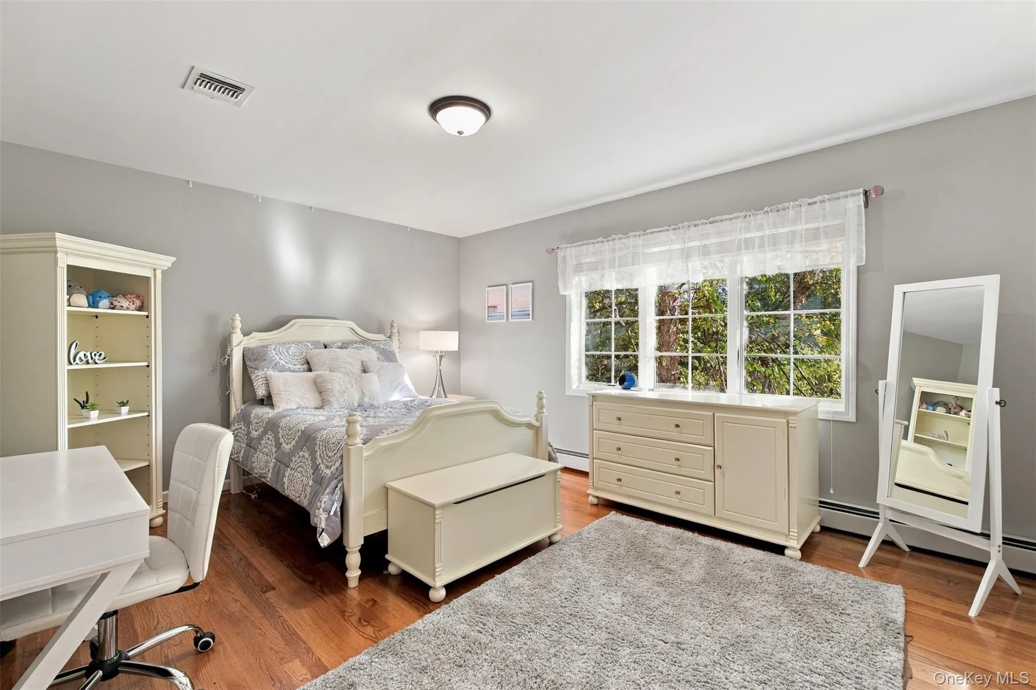 6 Regis Court, Ramapo, NY, 5 Bedrooms Bedrooms, 13 Rooms Rooms,3 BathroomsBathrooms,Residential,For Rent,Regis,0,1054980 6 Regis Court, Ramapo, NY, 5 Bedrooms Bedrooms, 13 Rooms Rooms,3 BathroomsBathrooms,Residential,For Rent,Regis,0,1054980