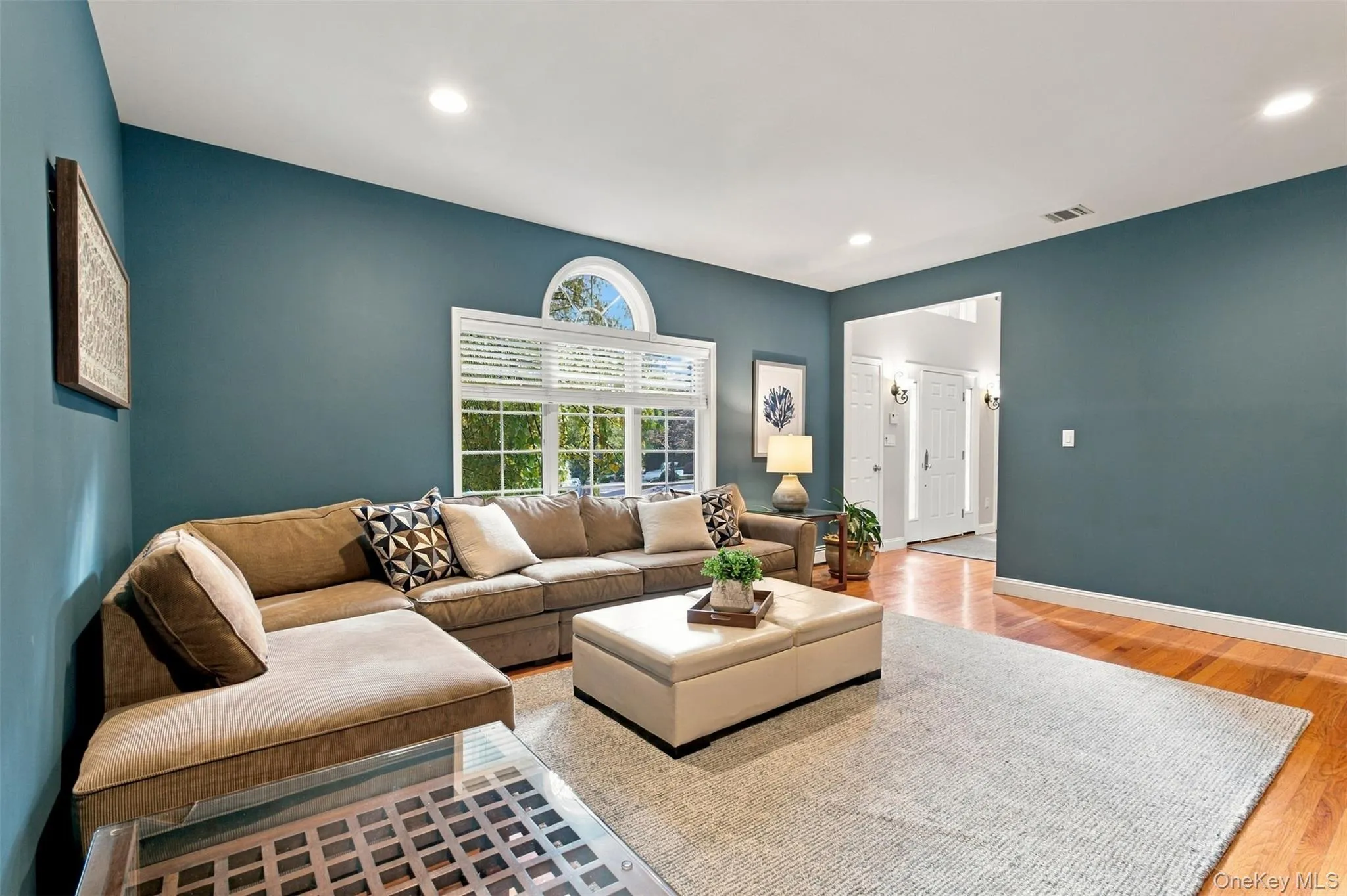 6 Regis Court, Ramapo, NY, 5 Bedrooms Bedrooms, 13 Rooms Rooms,3 BathroomsBathrooms,Residential,For Rent,Regis,0,1054980 6 Regis Court, Ramapo, NY, 5 Bedrooms Bedrooms, 13 Rooms Rooms,3 BathroomsBathrooms,Residential,For Rent,Regis,0,1054980