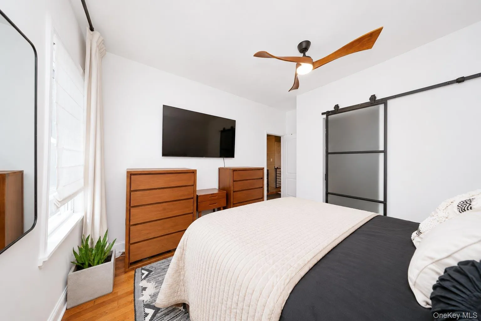 6613 Booth Street, New York, NY, 3 Bedrooms Bedrooms, 9 Rooms Rooms,2 BathroomsBathrooms,Residential,For Rent,Booth,0,1054983 6613 Booth Street, New York, NY, 3 Bedrooms Bedrooms, 9 Rooms Rooms,2 BathroomsBathrooms,Residential,For Rent,Booth,0,1054983