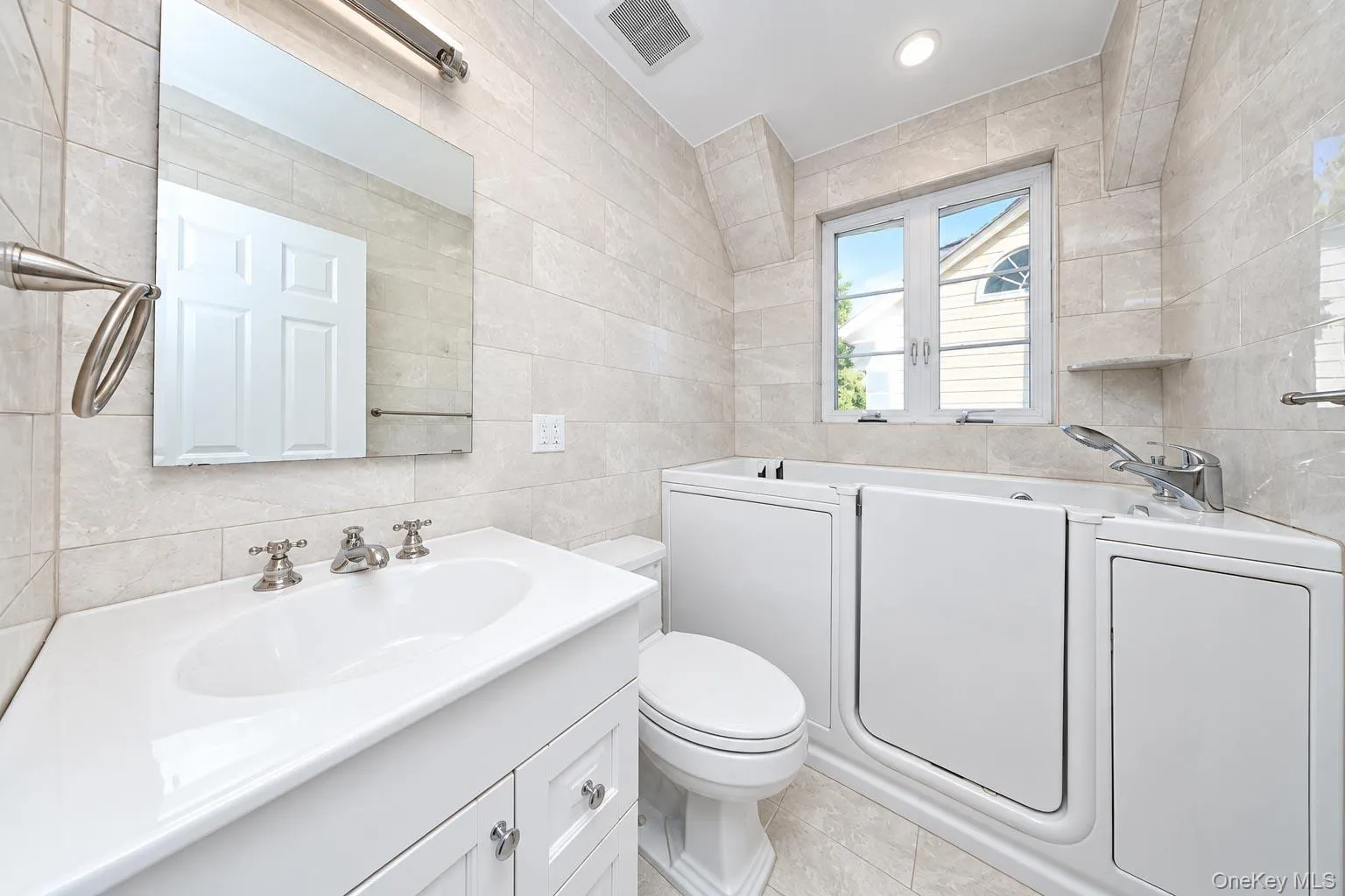 27-26 168th Street, New York, NY, 4 Bedrooms Bedrooms, 7 Rooms Rooms,2 BathroomsBathrooms,Residential,For Rent,168th,0,1054985 27-26 168th Street, New York, NY, 4 Bedrooms Bedrooms, 7 Rooms Rooms,2 BathroomsBathrooms,Residential,For Rent,168th,0,1054985
