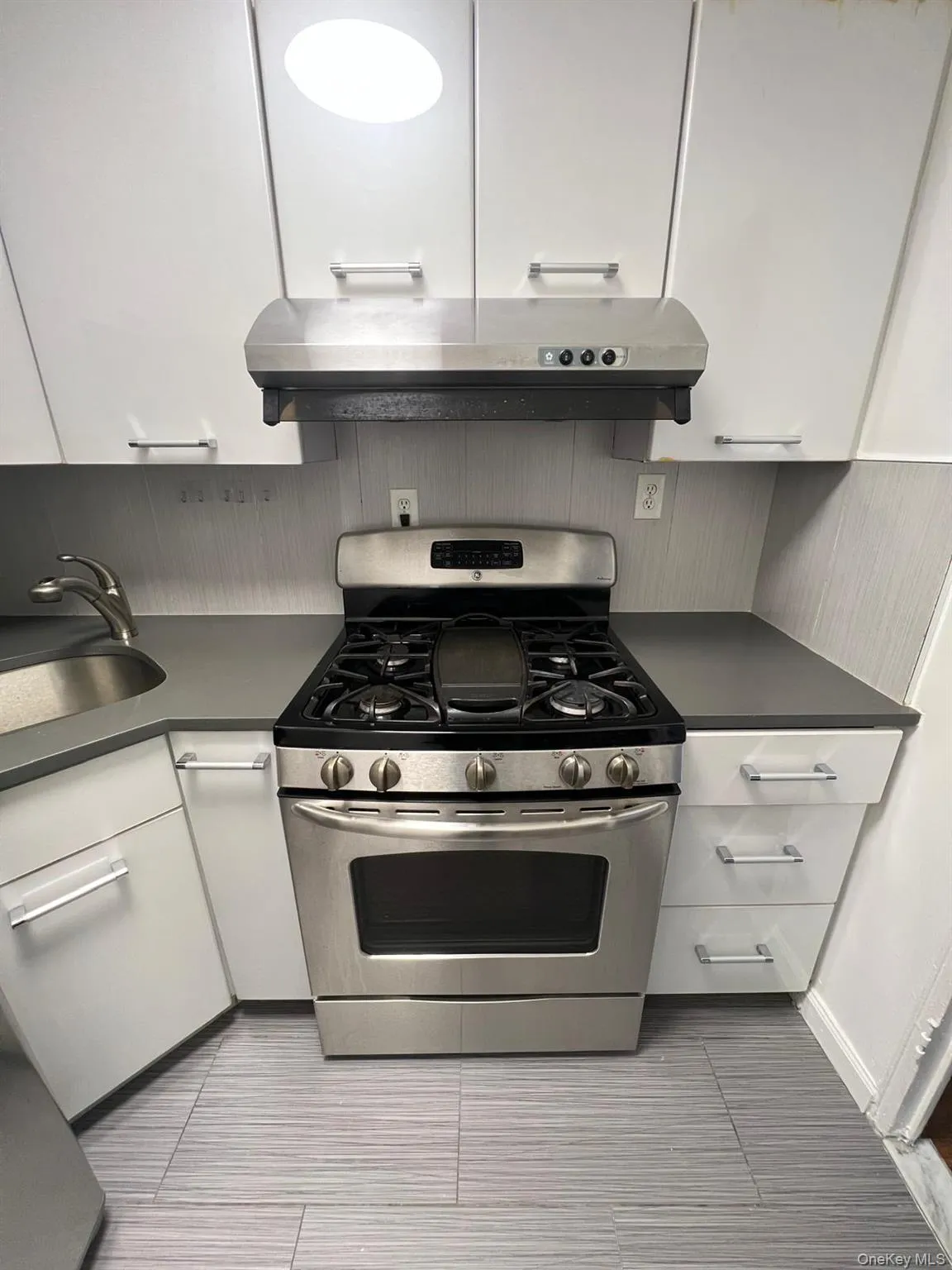 50 Bayard Street, New York, NY, 3 Room Rooms,1 BathroomBathrooms,Residential Lease,For Rent,Bayard,0,1054989 50 Bayard Street, New York, NY, 3 Room Rooms,1 BathroomBathrooms,Residential Lease,For Rent,Bayard,0,1054989