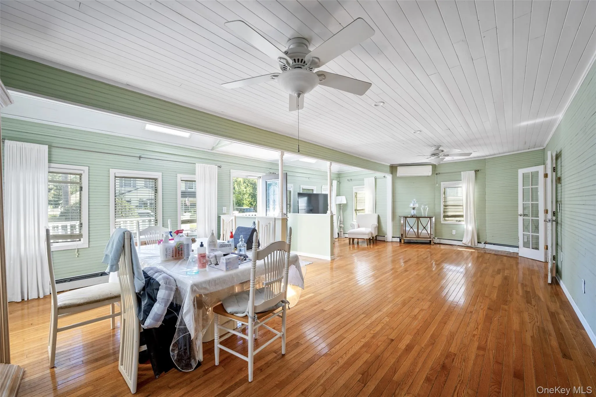 9 Watson, Islip, NY, 4 Bedrooms Bedrooms, 10 Rooms Rooms,4 BathroomsBathrooms,Residential,For Rent,Watson,0,1054994 9 Watson, Islip, NY, 4 Bedrooms Bedrooms, 10 Rooms Rooms,4 BathroomsBathrooms,Residential,For Rent,Watson,0,1054994