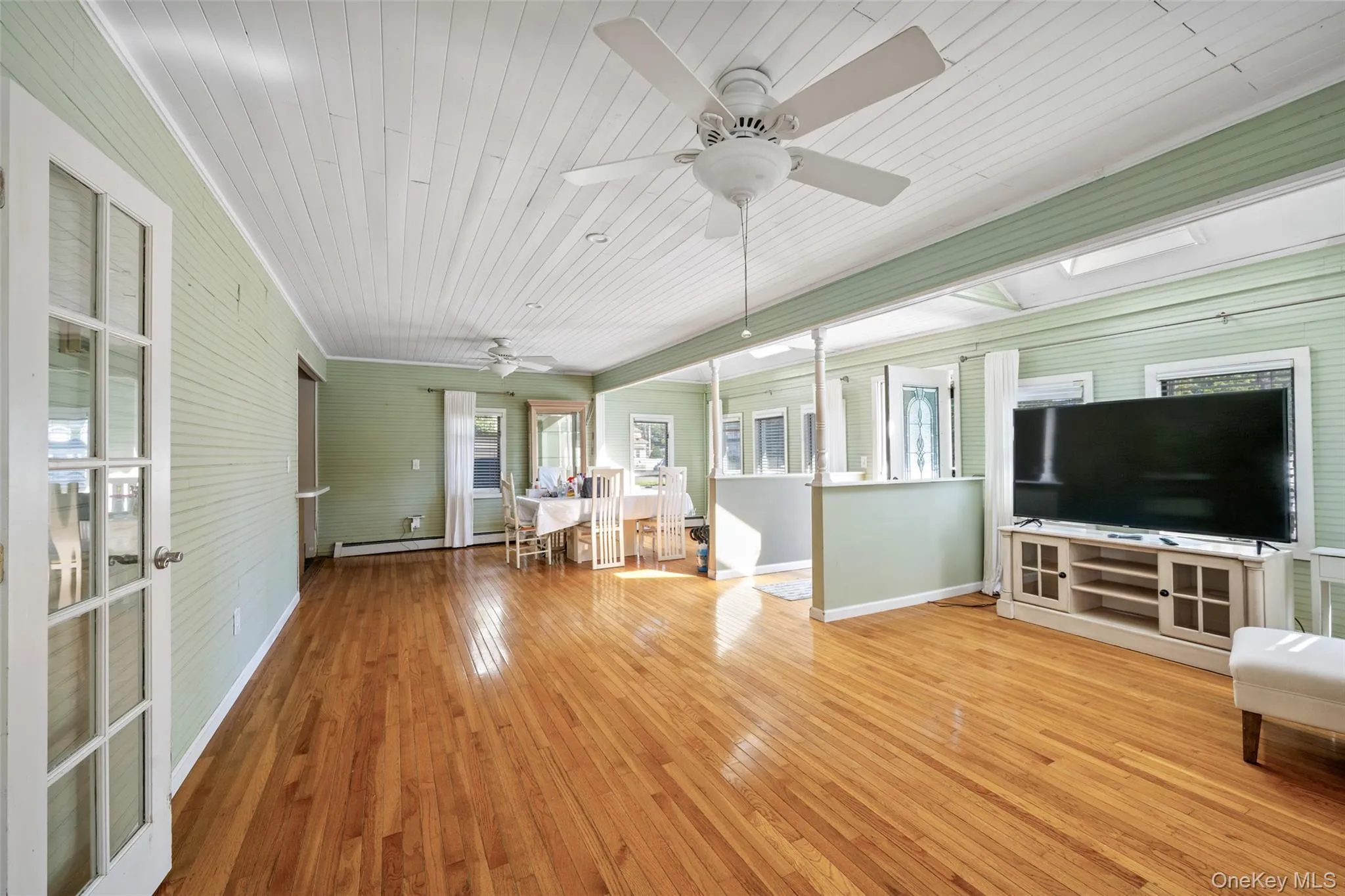 9 Watson, Islip, NY, 4 Bedrooms Bedrooms, 10 Rooms Rooms,4 BathroomsBathrooms,Residential,For Rent,Watson,0,1054994 9 Watson, Islip, NY, 4 Bedrooms Bedrooms, 10 Rooms Rooms,4 BathroomsBathrooms,Residential,For Rent,Watson,0,1054994