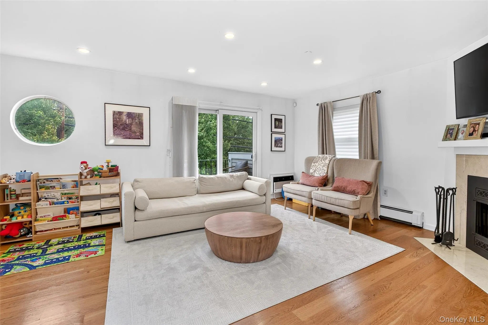 36 Greenridge Avenue, White Plains, NY, 2 Bedrooms Bedrooms, 5 Rooms Rooms,2 BathroomsBathrooms,Residential,For Rent,Greenridge,0,1054995 36 Greenridge Avenue, White Plains, NY, 2 Bedrooms Bedrooms, 5 Rooms Rooms,2 BathroomsBathrooms,Residential,For Rent,Greenridge,0,1054995