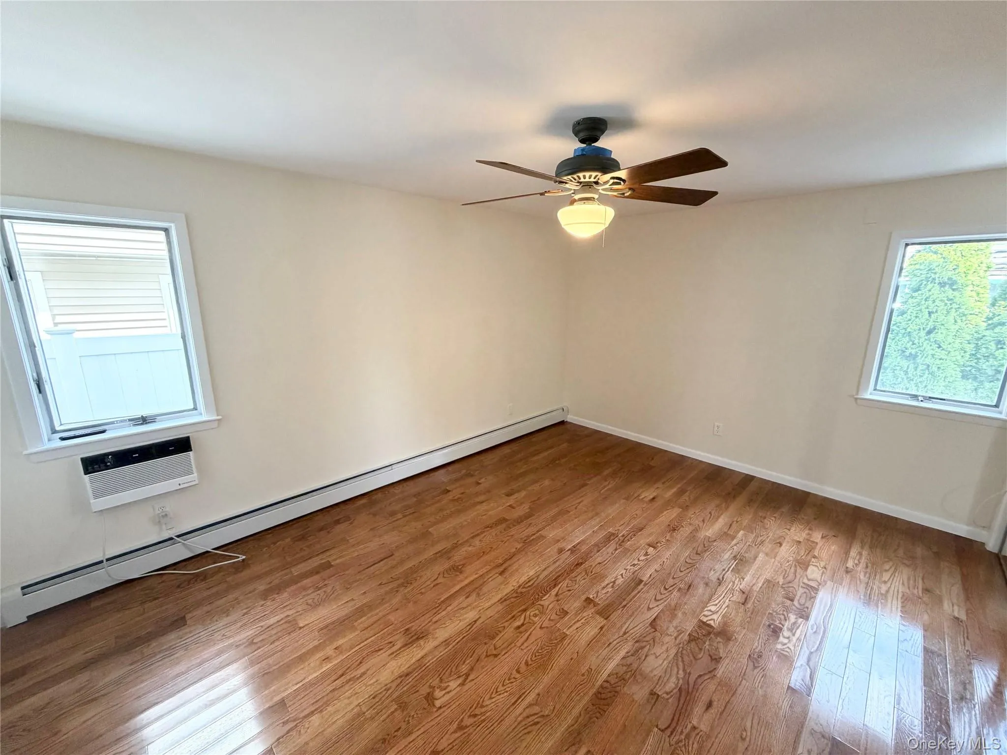 367 Pine Street, Long Beach, NY, 3 Bedrooms Bedrooms, 6 Rooms Rooms,2 BathroomsBathrooms,Residential Lease,For Rent,Pine,0,1055001 367 Pine Street, Long Beach, NY, 3 Bedrooms Bedrooms, 6 Rooms Rooms,2 BathroomsBathrooms,Residential Lease,For Rent,Pine,0,1055001