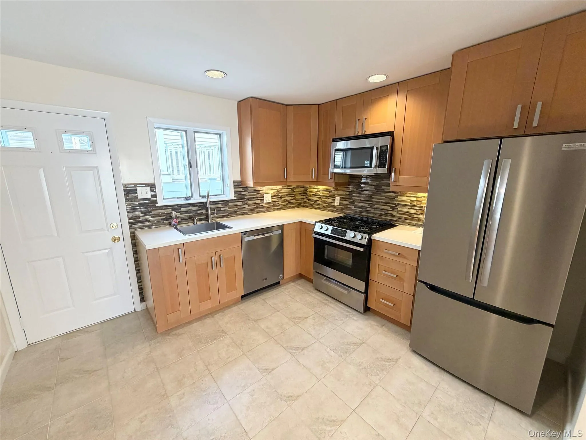 367 Pine Street, Long Beach, NY, 3 Bedrooms Bedrooms, 6 Rooms Rooms,2 BathroomsBathrooms,Residential Lease,For Rent,Pine,0,1055001 367 Pine Street, Long Beach, NY, 3 Bedrooms Bedrooms, 6 Rooms Rooms,2 BathroomsBathrooms,Residential Lease,For Rent,Pine,0,1055001
