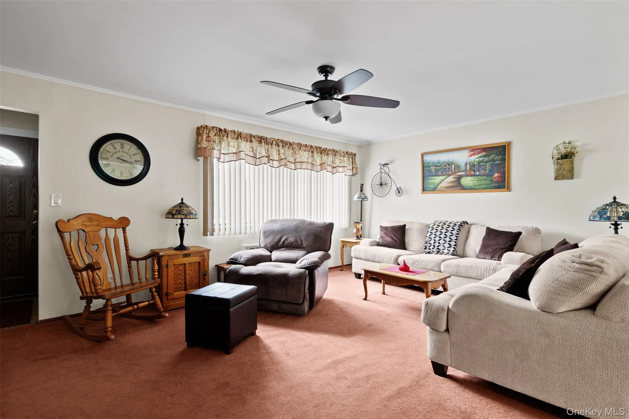 380 Clinton Avenue, Babylon, NY, 3 Bedrooms Bedrooms, 6 Rooms Rooms,1 BathroomBathrooms,Residential,For Rent,Clinton,0,1055006 380 Clinton Avenue, Babylon, NY, 3 Bedrooms Bedrooms, 6 Rooms Rooms,1 BathroomBathrooms,Residential,For Rent,Clinton,0,1055006