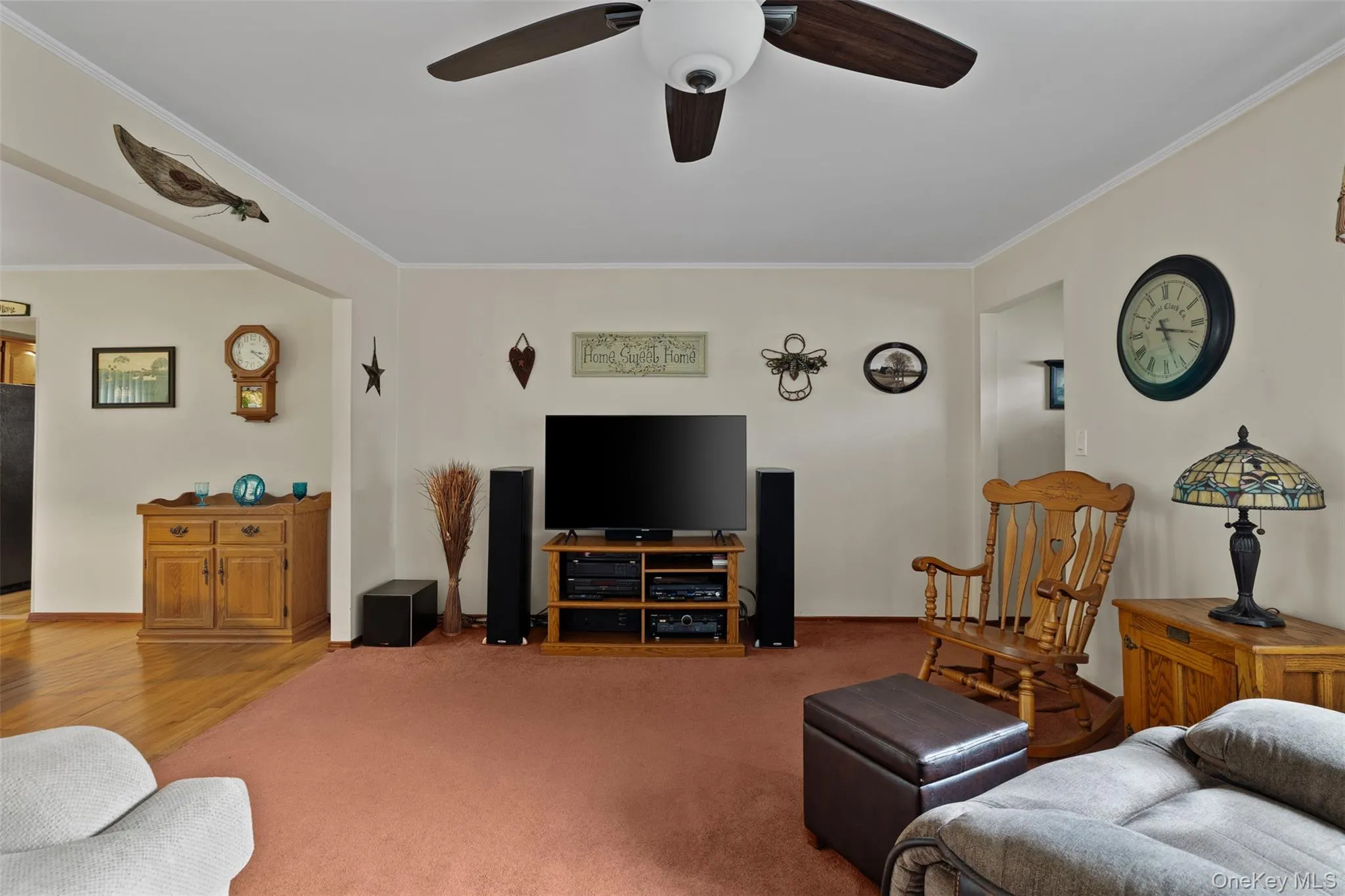380 Clinton Avenue, Babylon, NY, 3 Bedrooms Bedrooms, 6 Rooms Rooms,1 BathroomBathrooms,Residential,For Rent,Clinton,0,1055006 380 Clinton Avenue, Babylon, NY, 3 Bedrooms Bedrooms, 6 Rooms Rooms,1 BathroomBathrooms,Residential,For Rent,Clinton,0,1055006