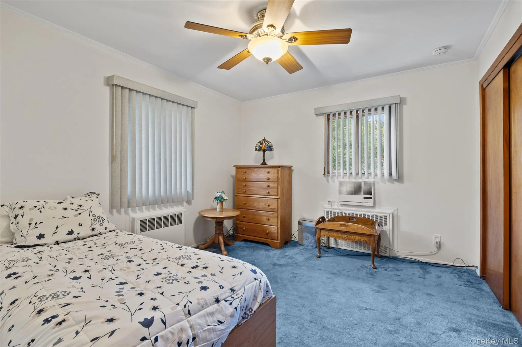 380 Clinton Avenue, Babylon, NY, 3 Bedrooms Bedrooms, 6 Rooms Rooms,1 BathroomBathrooms,Residential,For Rent,Clinton,0,1055006 380 Clinton Avenue, Babylon, NY, 3 Bedrooms Bedrooms, 6 Rooms Rooms,1 BathroomBathrooms,Residential,For Rent,Clinton,0,1055006