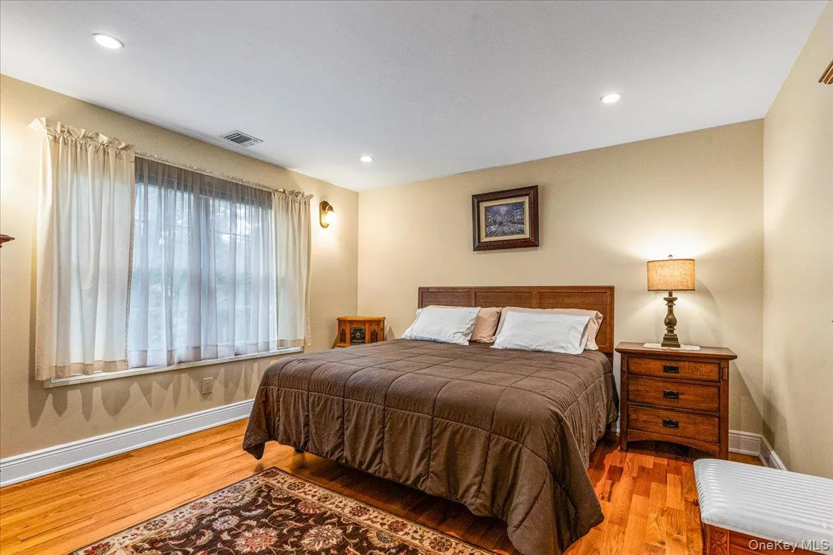 53 State Place, Huntington, NY, 4 Bedrooms Bedrooms, 10 Rooms Rooms,2 BathroomsBathrooms,Residential,For Rent,State,0,1055011 53 State Place, Huntington, NY, 4 Bedrooms Bedrooms, 10 Rooms Rooms,2 BathroomsBathrooms,Residential,For Rent,State,0,1055011