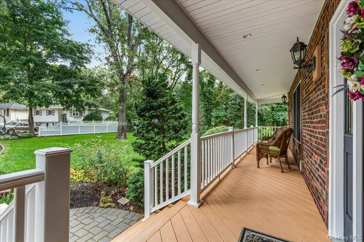 53 State Place, Huntington, NY, 4 Bedrooms Bedrooms, 10 Rooms Rooms,2 BathroomsBathrooms,Residential,For Rent,State,0,1055011 53 State Place, Huntington, NY, 4 Bedrooms Bedrooms, 10 Rooms Rooms,2 BathroomsBathrooms,Residential,For Rent,State,0,1055011