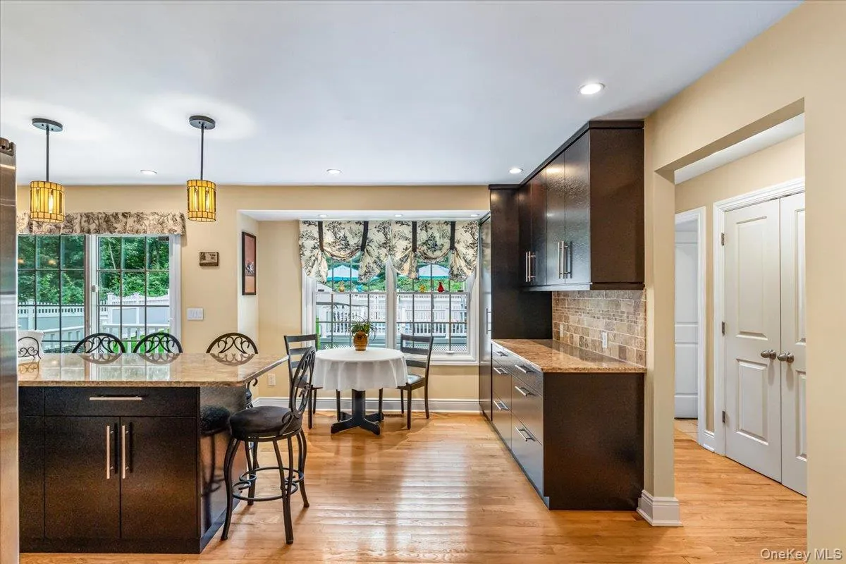 53 State Place, Huntington, NY, 4 Bedrooms Bedrooms, 10 Rooms Rooms,2 BathroomsBathrooms,Residential,For Rent,State,0,1055011 53 State Place, Huntington, NY, 4 Bedrooms Bedrooms, 10 Rooms Rooms,2 BathroomsBathrooms,Residential,For Rent,State,0,1055011