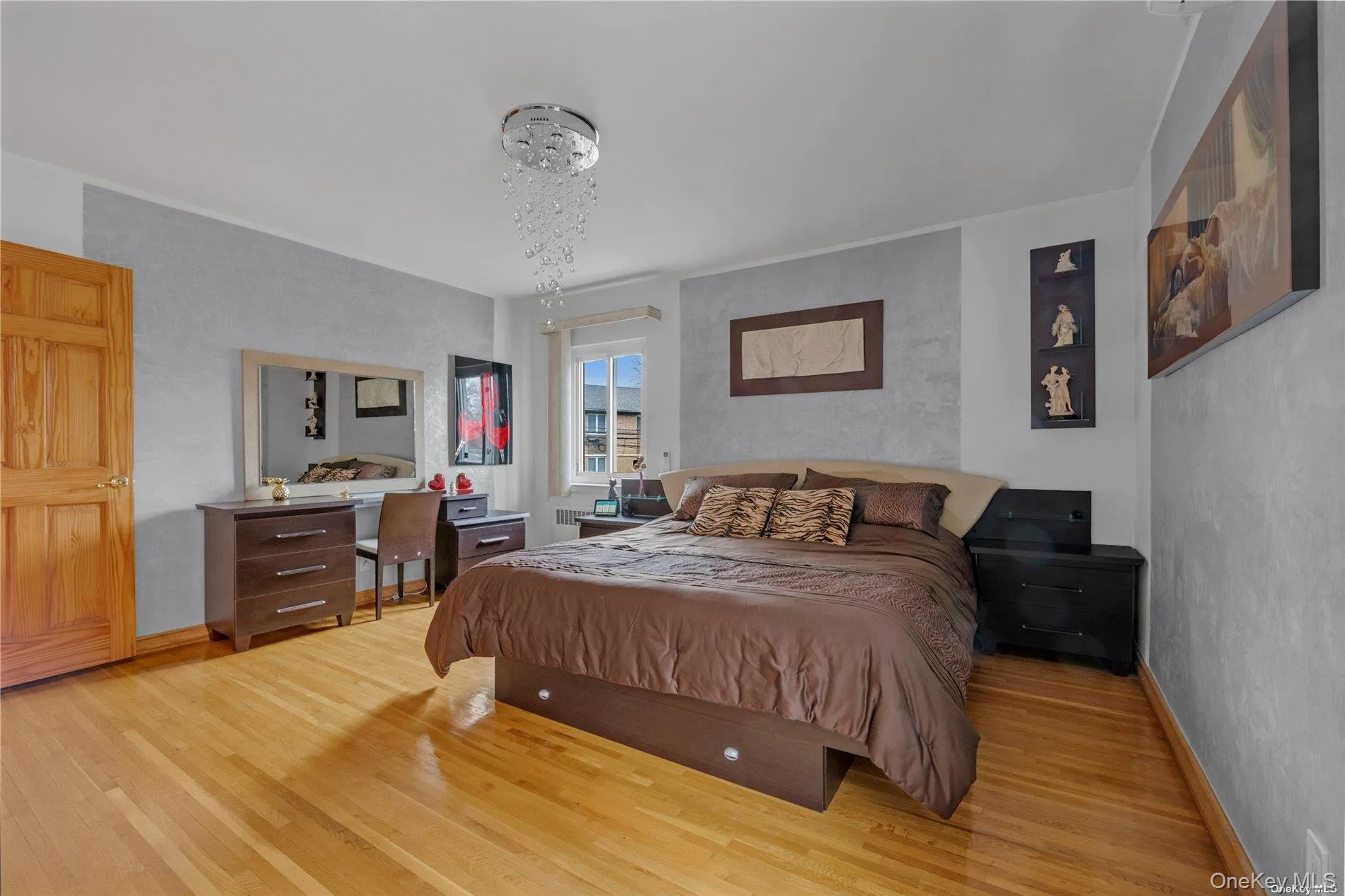 65-24 Ellwell Crescent, New York, NY, 5 Bedrooms Bedrooms, 9 Rooms Rooms,2 BathroomsBathrooms,Residential,For Rent,Ellwell,0,1055020 65-24 Ellwell Crescent, New York, NY, 5 Bedrooms Bedrooms, 9 Rooms Rooms,2 BathroomsBathrooms,Residential,For Rent,Ellwell,0,1055020