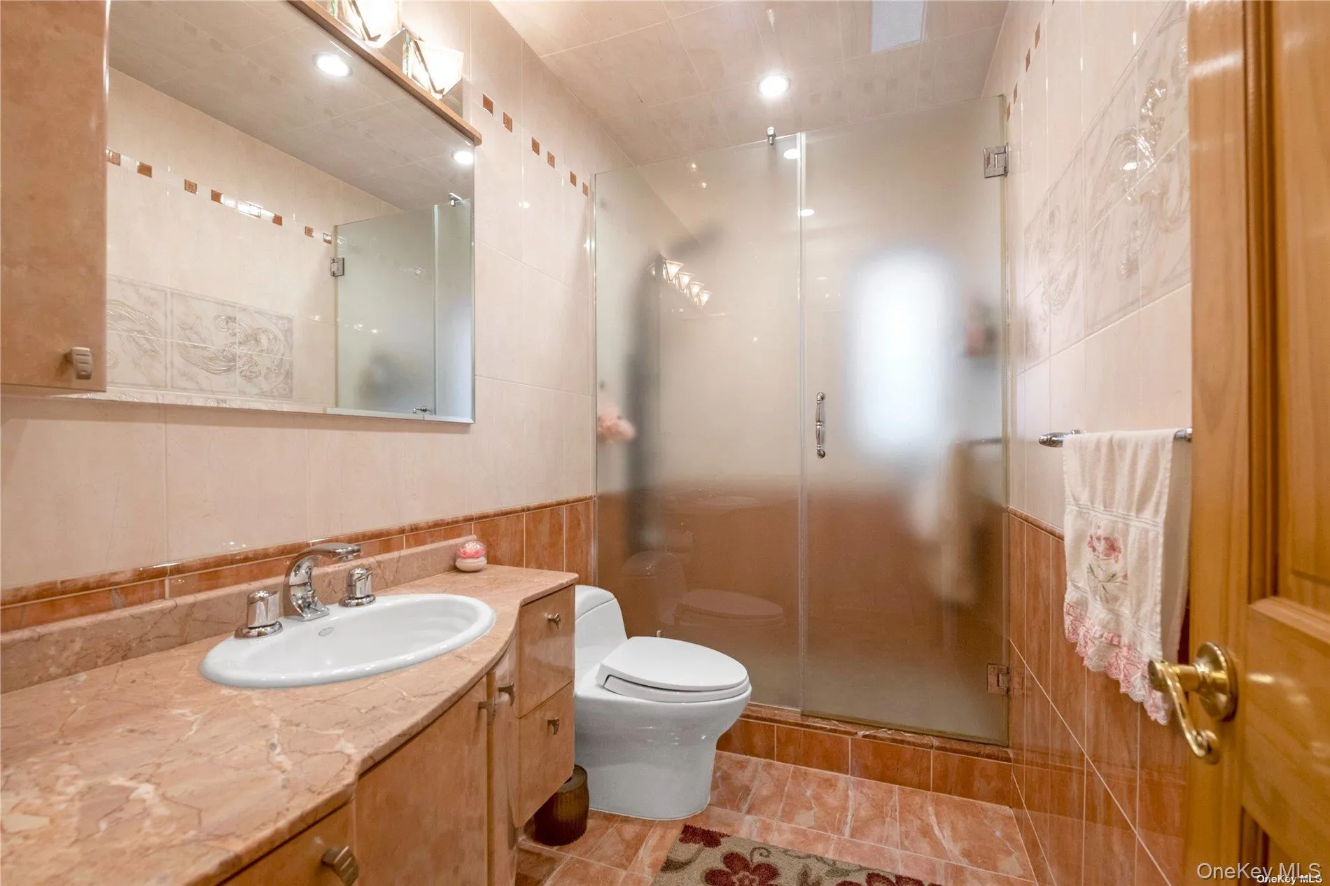 65-24 Ellwell Crescent, New York, NY, 5 Bedrooms Bedrooms, 9 Rooms Rooms,2 BathroomsBathrooms,Residential,For Rent,Ellwell,0,1055020 65-24 Ellwell Crescent, New York, NY, 5 Bedrooms Bedrooms, 9 Rooms Rooms,2 BathroomsBathrooms,Residential,For Rent,Ellwell,0,1055020