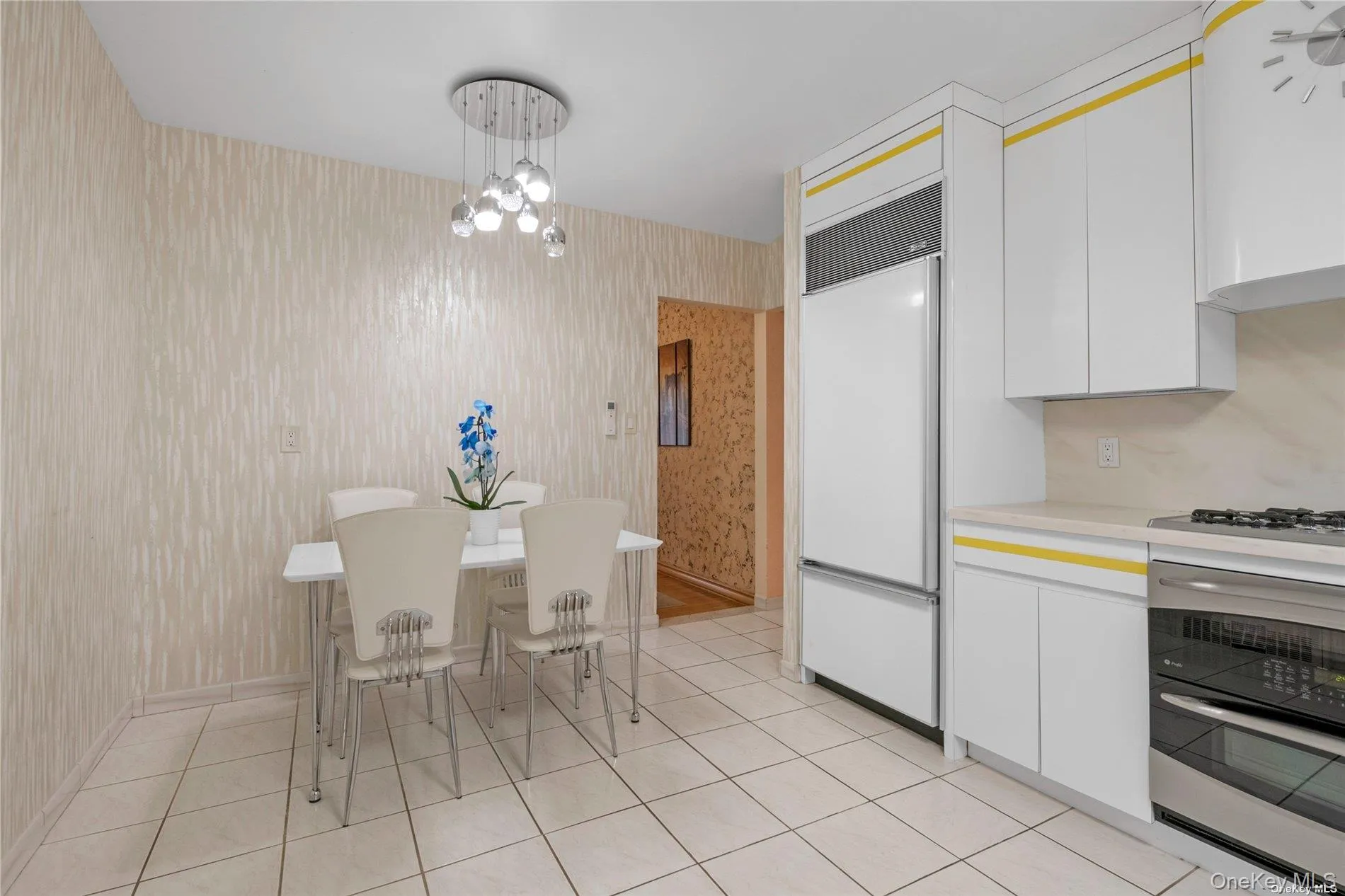 65-24 Ellwell Crescent, New York, NY, 5 Bedrooms Bedrooms, 9 Rooms Rooms,2 BathroomsBathrooms,Residential,For Rent,Ellwell,0,1055020 65-24 Ellwell Crescent, New York, NY, 5 Bedrooms Bedrooms, 9 Rooms Rooms,2 BathroomsBathrooms,Residential,For Rent,Ellwell,0,1055020