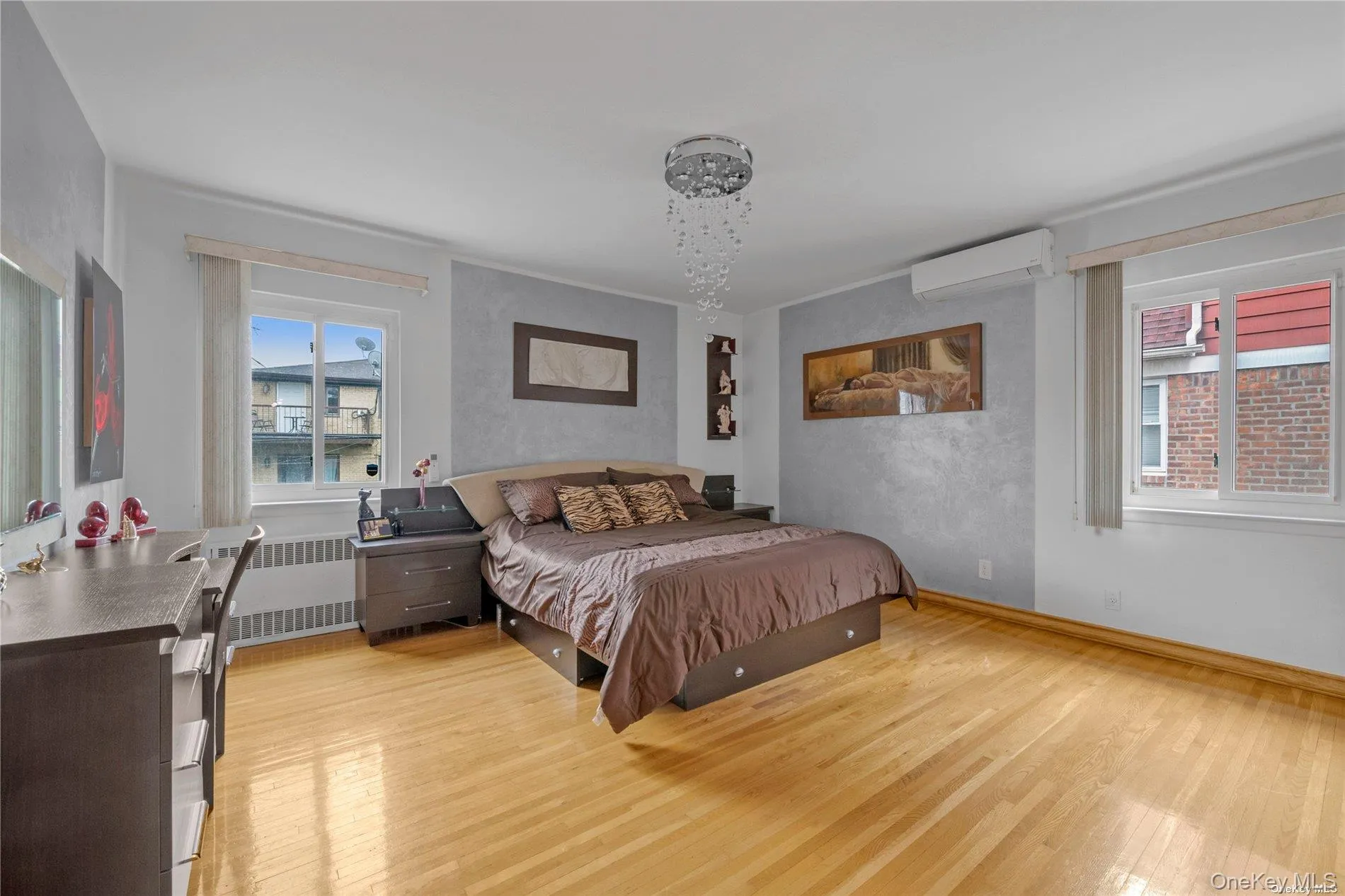 65-24 Ellwell Crescent, New York, NY, 5 Bedrooms Bedrooms, 9 Rooms Rooms,2 BathroomsBathrooms,Residential,For Rent,Ellwell,0,1055020 65-24 Ellwell Crescent, New York, NY, 5 Bedrooms Bedrooms, 9 Rooms Rooms,2 BathroomsBathrooms,Residential,For Rent,Ellwell,0,1055020