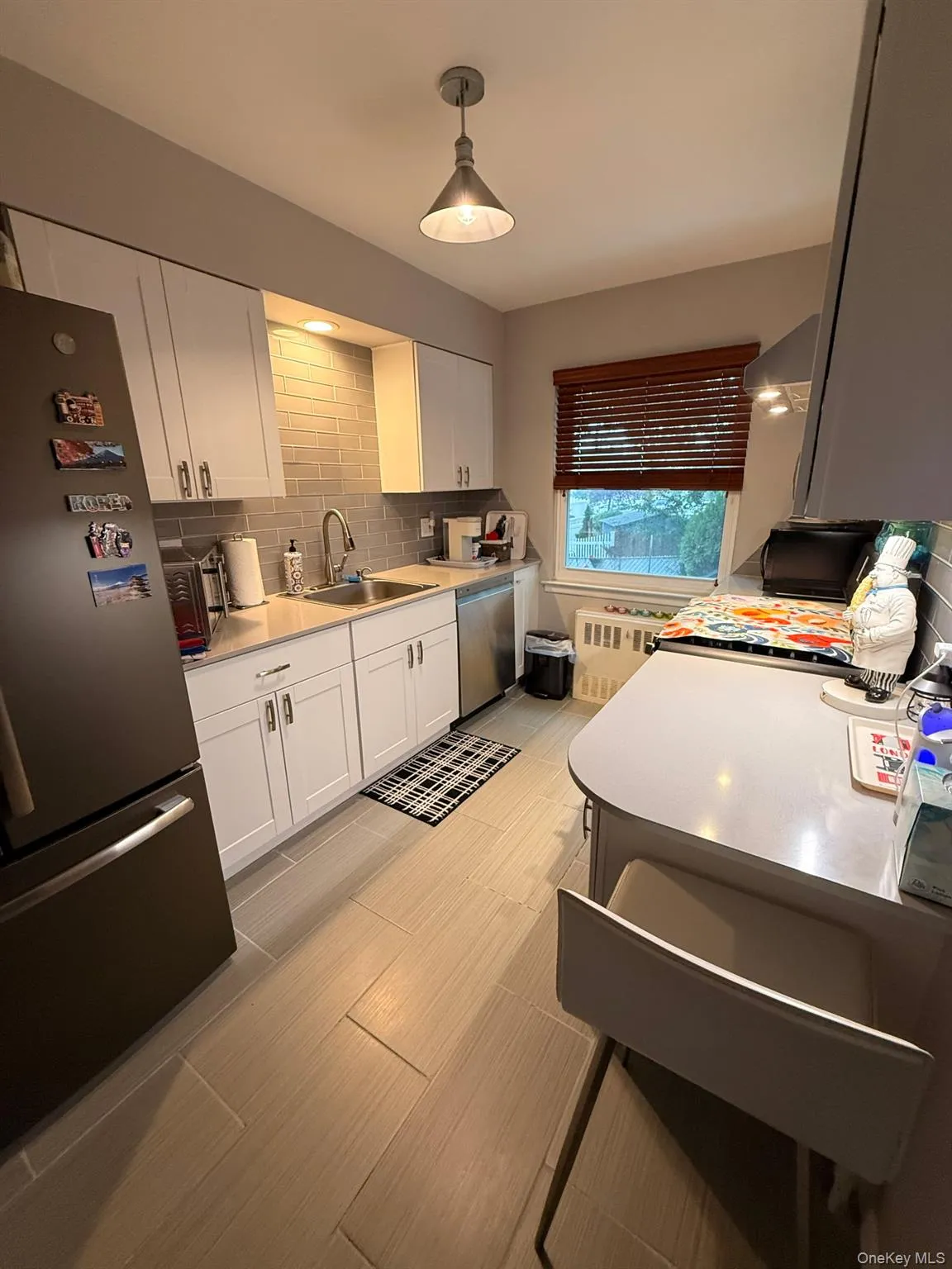 60-35 76th Street, New York, NY, 3 Bedrooms Bedrooms, 8 Rooms Rooms,2 BathroomsBathrooms,Residential,For Rent,76th,0,1055021 60-35 76th Street, New York, NY, 3 Bedrooms Bedrooms, 8 Rooms Rooms,2 BathroomsBathrooms,Residential,For Rent,76th,0,1055021
