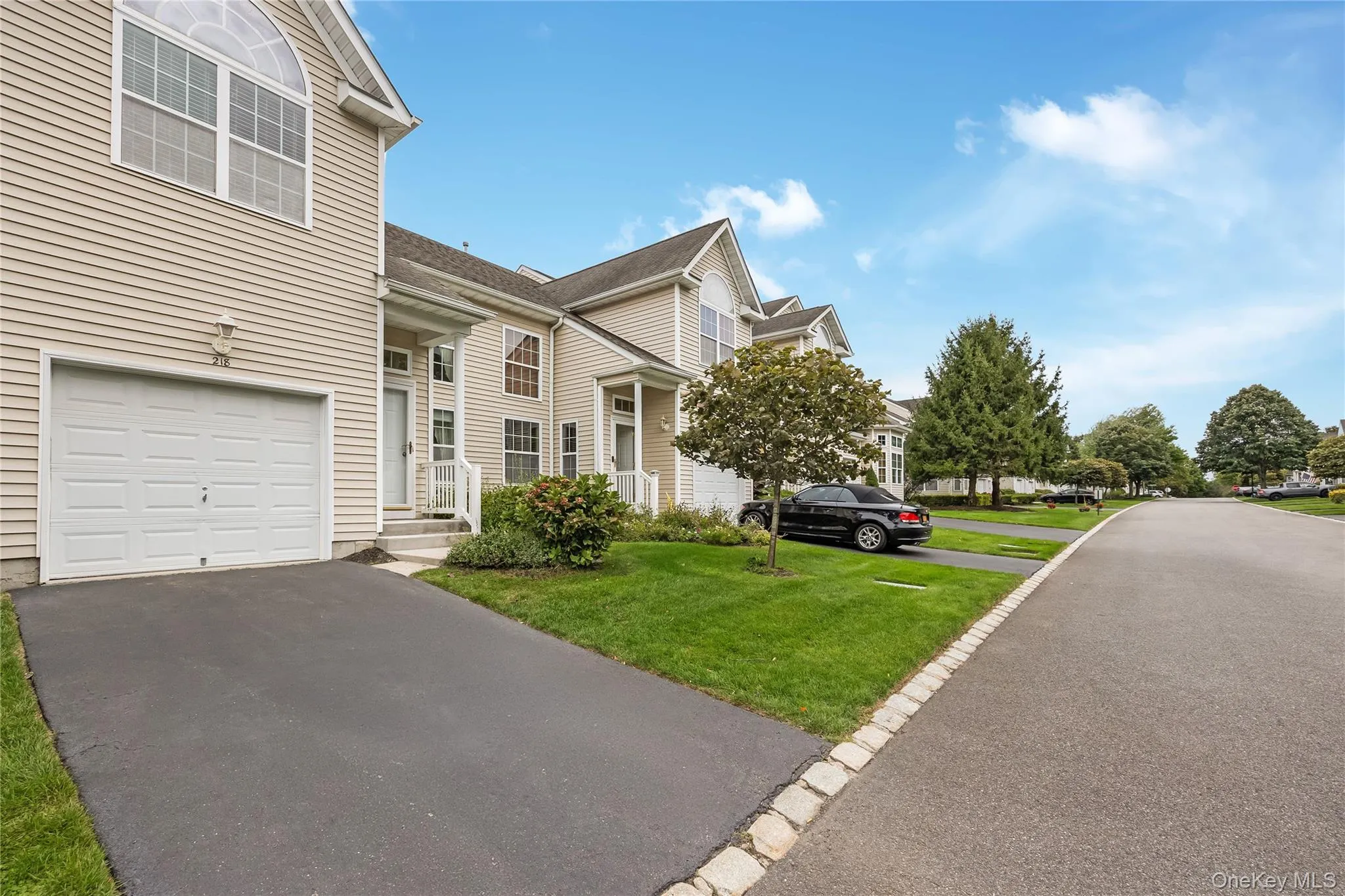 218 Kettles Lane, Brookhaven, NY, 2 Bedrooms Bedrooms, 7 Rooms Rooms,2 BathroomsBathrooms,Residential,For Rent,Kettles,0,1055023 218 Kettles Lane, Brookhaven, NY, 2 Bedrooms Bedrooms, 7 Rooms Rooms,2 BathroomsBathrooms,Residential,For Rent,Kettles,0,1055023