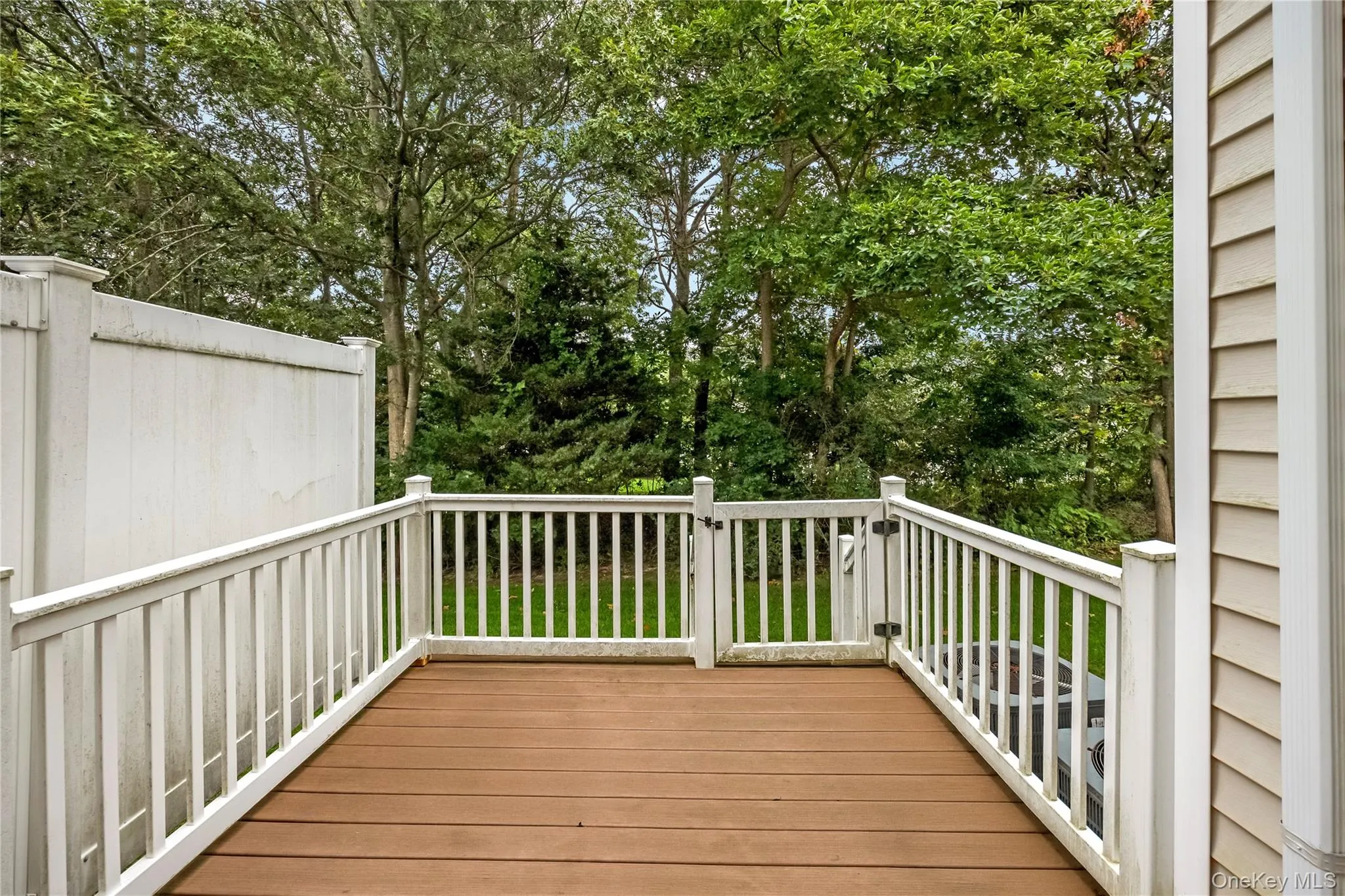 218 Kettles Lane, Brookhaven, NY, 2 Bedrooms Bedrooms, 7 Rooms Rooms,2 BathroomsBathrooms,Residential,For Rent,Kettles,0,1055023 218 Kettles Lane, Brookhaven, NY, 2 Bedrooms Bedrooms, 7 Rooms Rooms,2 BathroomsBathrooms,Residential,For Rent,Kettles,0,1055023