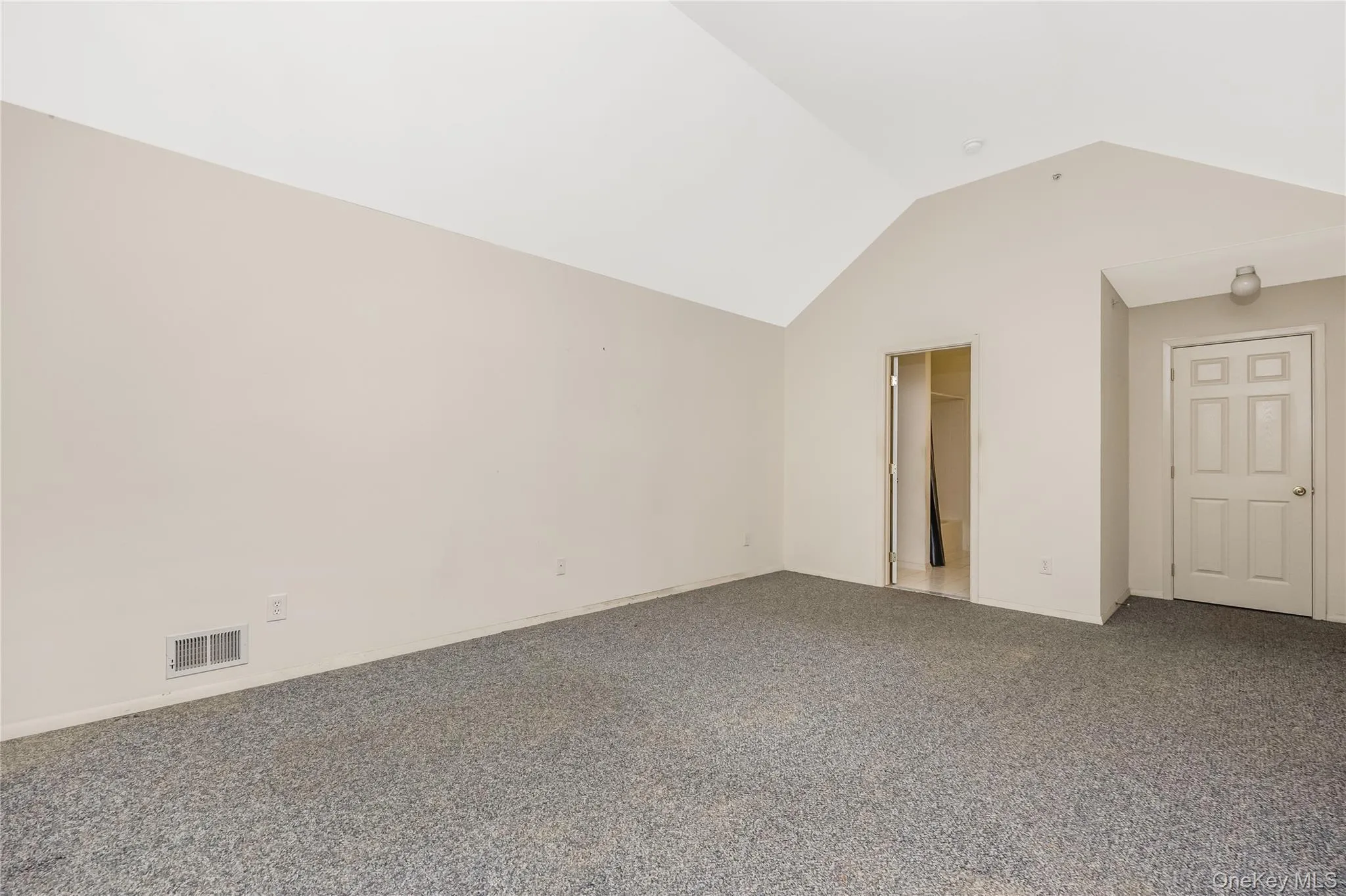 218 Kettles Lane, Brookhaven, NY, 2 Bedrooms Bedrooms, 7 Rooms Rooms,2 BathroomsBathrooms,Residential,For Rent,Kettles,0,1055023 218 Kettles Lane, Brookhaven, NY, 2 Bedrooms Bedrooms, 7 Rooms Rooms,2 BathroomsBathrooms,Residential,For Rent,Kettles,0,1055023
