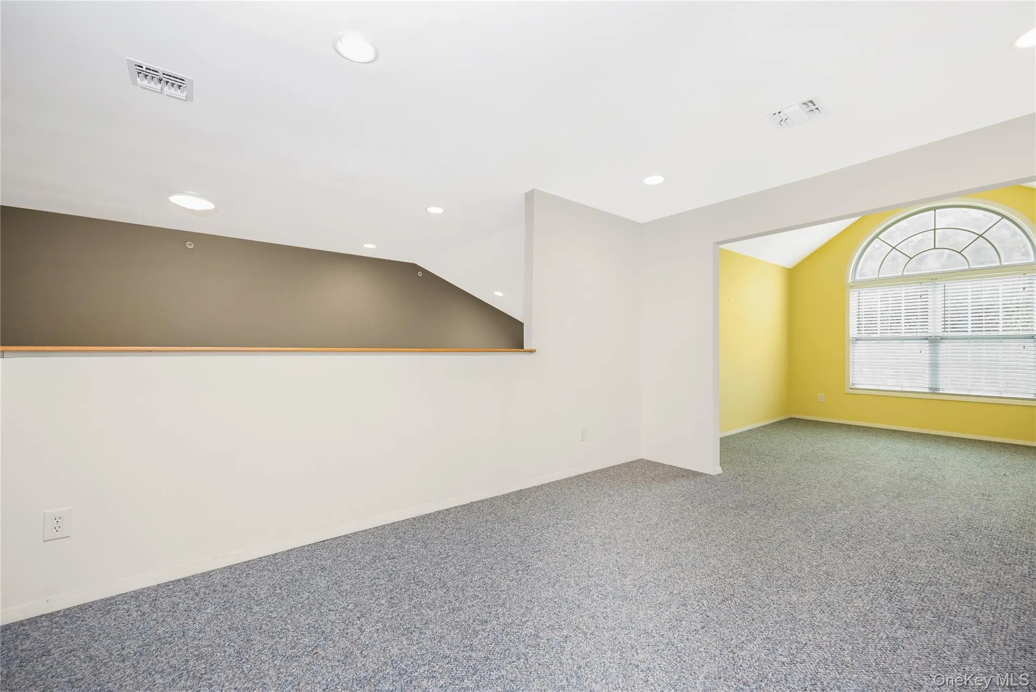 218 Kettles Lane, Brookhaven, NY, 2 Bedrooms Bedrooms, 7 Rooms Rooms,2 BathroomsBathrooms,Residential,For Rent,Kettles,0,1055023 218 Kettles Lane, Brookhaven, NY, 2 Bedrooms Bedrooms, 7 Rooms Rooms,2 BathroomsBathrooms,Residential,For Rent,Kettles,0,1055023