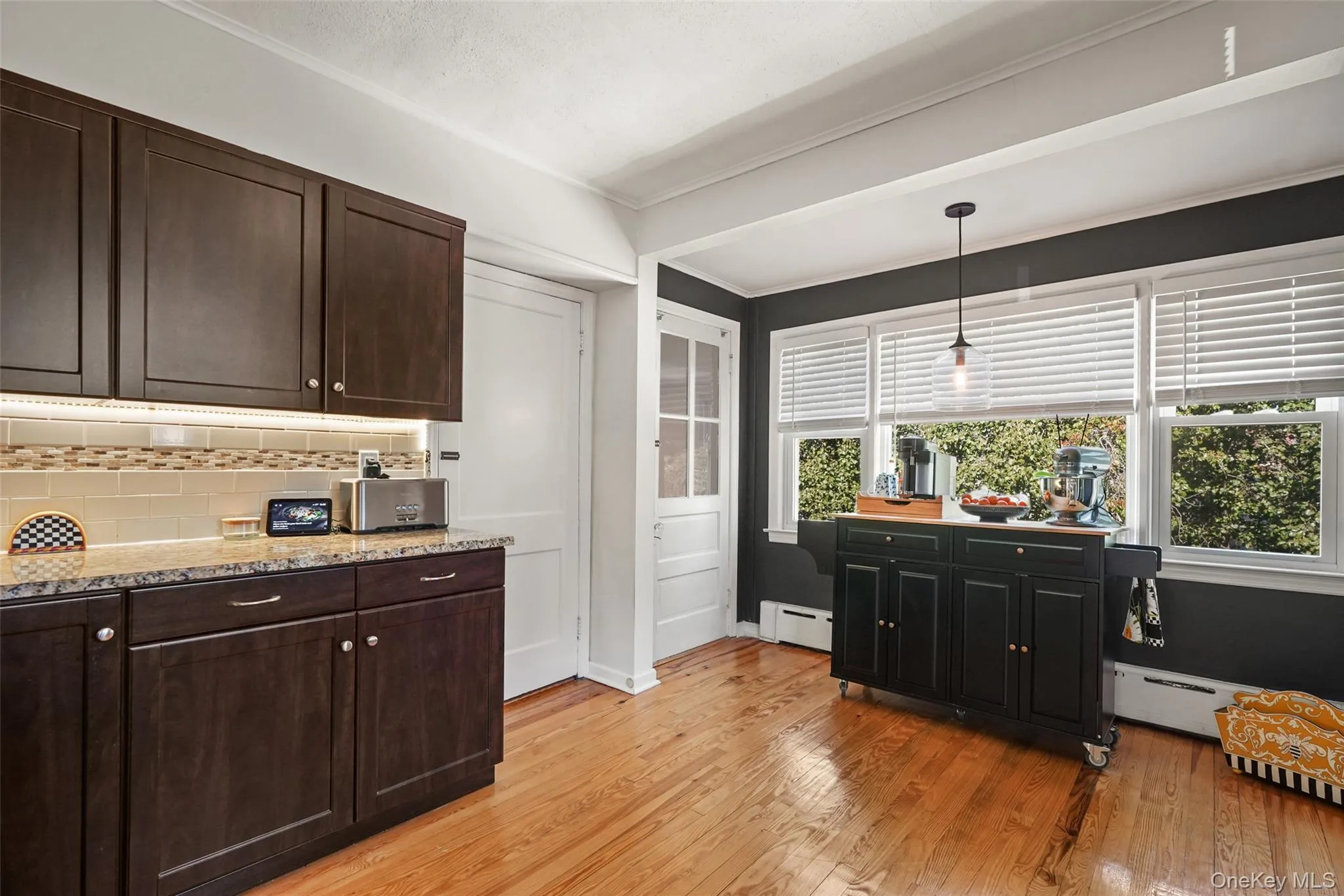 315 Stanley Avenue, Mamaroneck, NY, 2 Bedrooms Bedrooms, 7 Rooms Rooms,1 BathroomBathrooms,Residential,For Rent,Stanley,0,1055025 315 Stanley Avenue, Mamaroneck, NY, 2 Bedrooms Bedrooms, 7 Rooms Rooms,1 BathroomBathrooms,Residential,For Rent,Stanley,0,1055025