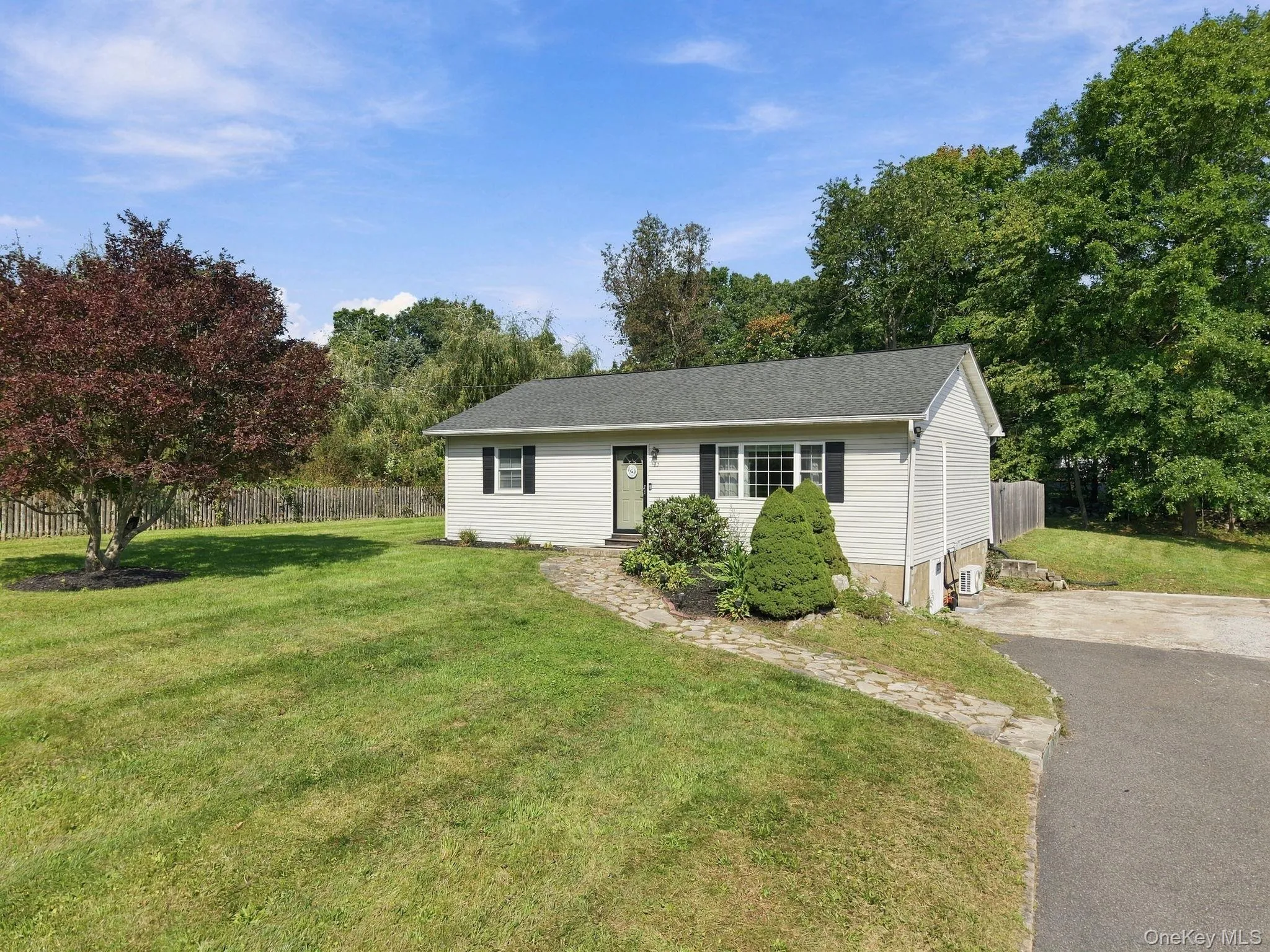 15 Countryman Lane, Newburgh (town), NY, 2 Bedrooms Bedrooms, 4 Rooms Rooms,2 BathroomsBathrooms,Residential,For Rent,Countryman,0,1055029 15 Countryman Lane, Newburgh (town), NY, 2 Bedrooms Bedrooms, 4 Rooms Rooms,2 BathroomsBathrooms,Residential,For Rent,Countryman,0,1055029