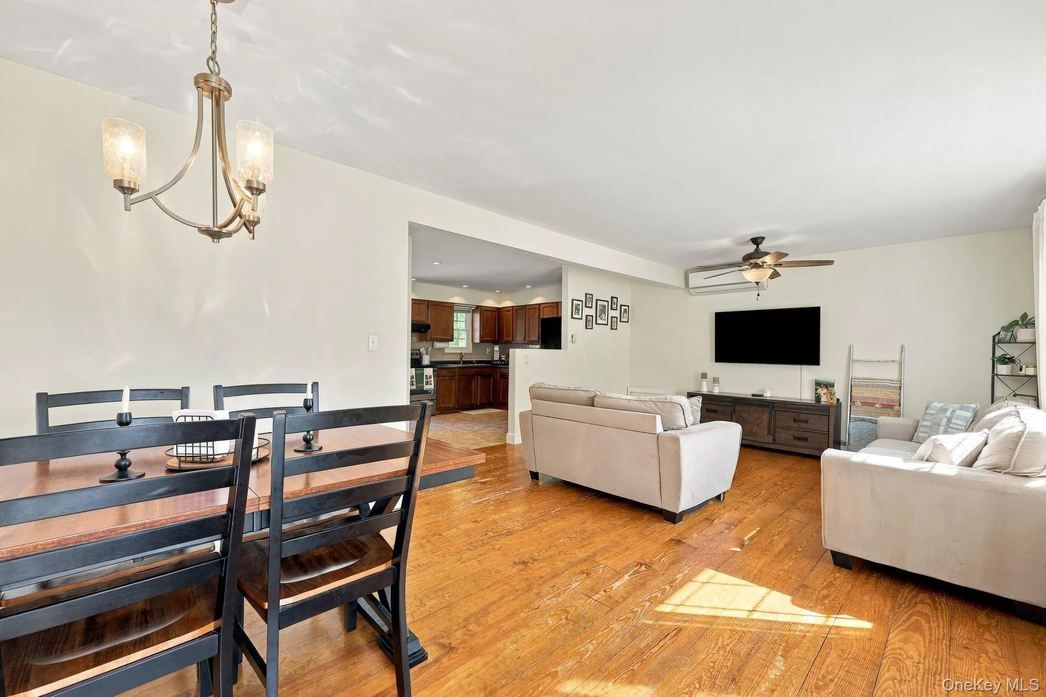 15 Countryman Lane, Newburgh (town), NY, 2 Bedrooms Bedrooms, 4 Rooms Rooms,2 BathroomsBathrooms,Residential,For Rent,Countryman,0,1055029 15 Countryman Lane, Newburgh (town), NY, 2 Bedrooms Bedrooms, 4 Rooms Rooms,2 BathroomsBathrooms,Residential,For Rent,Countryman,0,1055029