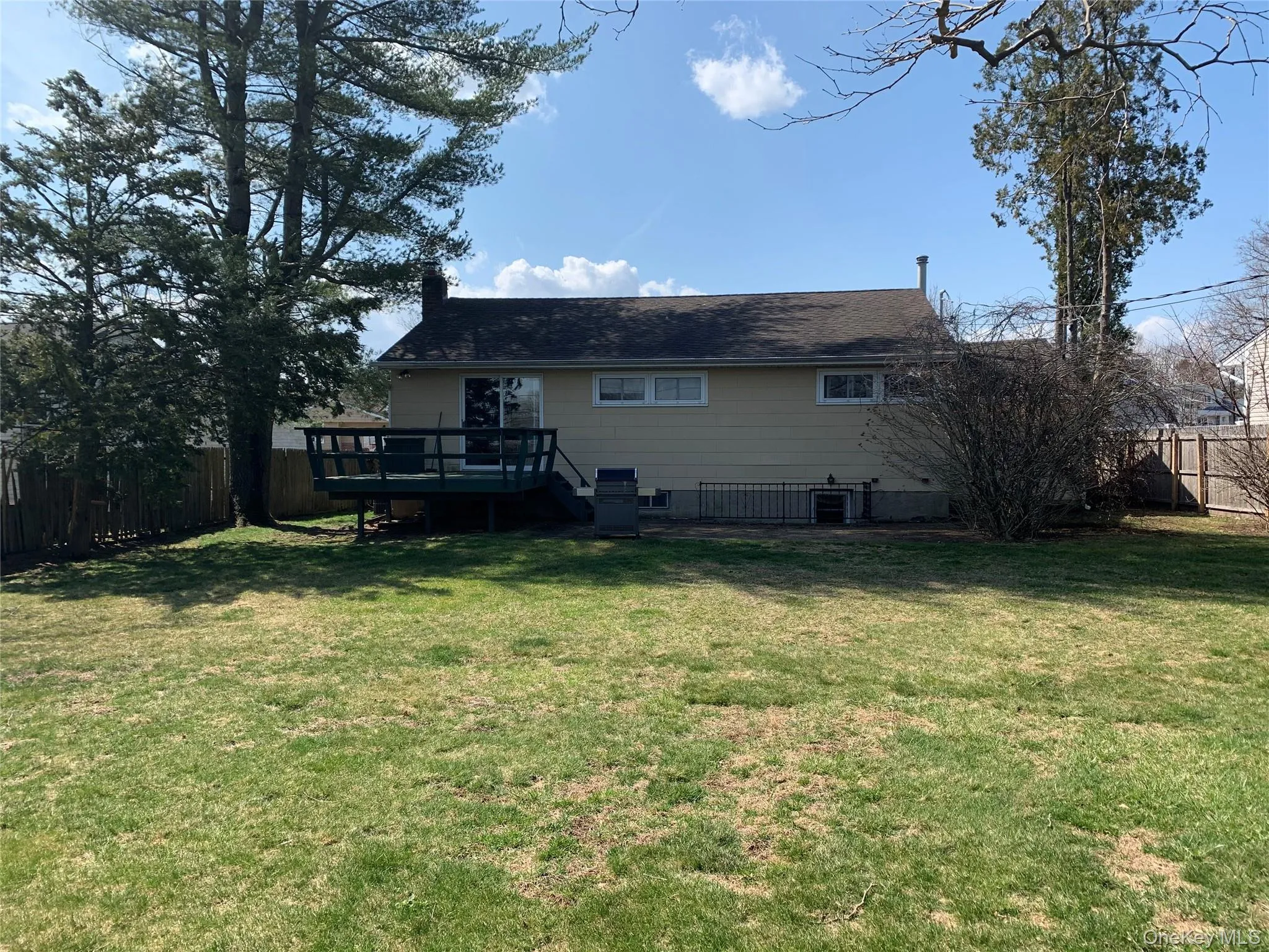 46 Alexander Drive, Oyster Bay, NY, 3 Bedroom Bedrooms, 6 Room Rooms,1 BathroomBathrooms,Residential Lease,For Rent,Alexander,0,1055031 46 Alexander Drive, Oyster Bay, NY, 3 Bedroom Bedrooms, 6 Room Rooms,1 BathroomBathrooms,Residential Lease,For Rent,Alexander,0,1055031