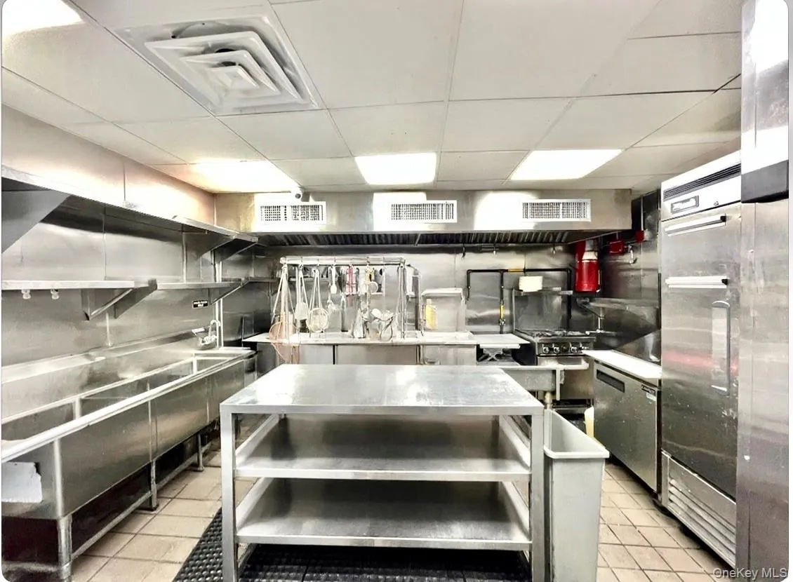 35-22 Farrington Street, New York, NY, ,Commercial Lease,For Rent,Farrington,0,1055033 35-22 Farrington Street, New York, NY, ,Commercial Lease,For Rent,Farrington,0,1055033