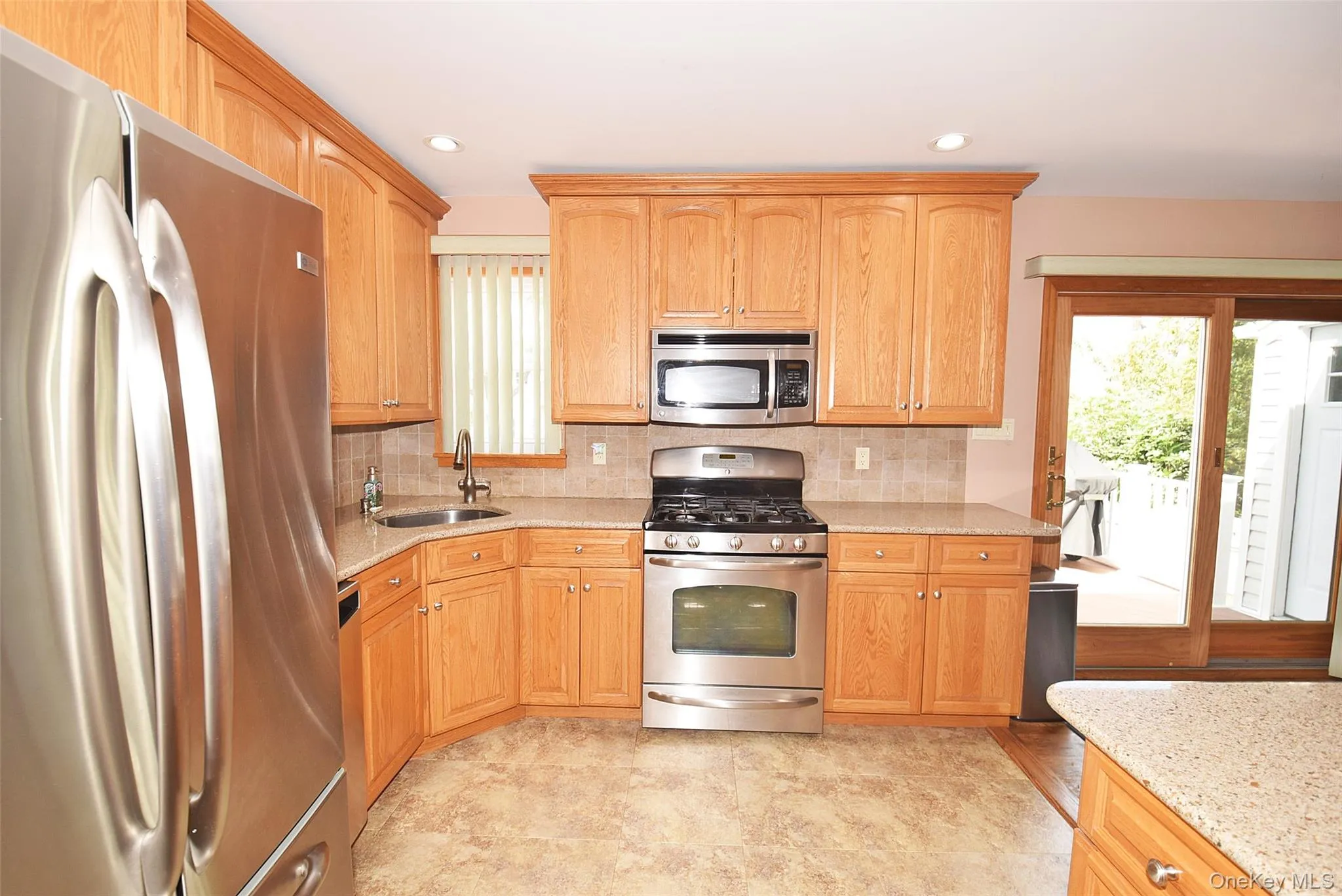 400 Long Beach Avenue, Hempstead, NY, 2 Bedrooms Bedrooms, 6 Rooms Rooms,1 BathroomBathrooms,Residential,For Rent,Long Beach,0,1055036 400 Long Beach Avenue, Hempstead, NY, 2 Bedrooms Bedrooms, 6 Rooms Rooms,1 BathroomBathrooms,Residential,For Rent,Long Beach,0,1055036