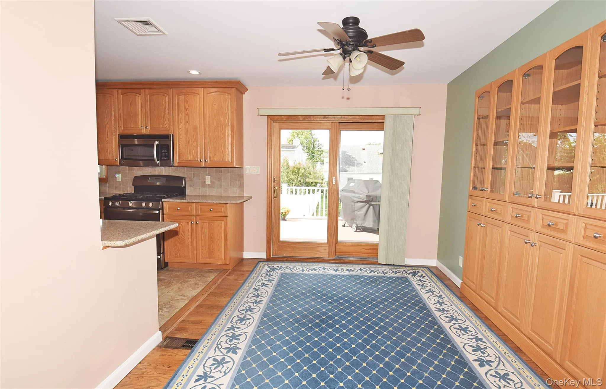 400 Long Beach Avenue, Hempstead, NY, 2 Bedrooms Bedrooms, 6 Rooms Rooms,1 BathroomBathrooms,Residential,For Rent,Long Beach,0,1055036 400 Long Beach Avenue, Hempstead, NY, 2 Bedrooms Bedrooms, 6 Rooms Rooms,1 BathroomBathrooms,Residential,For Rent,Long Beach,0,1055036