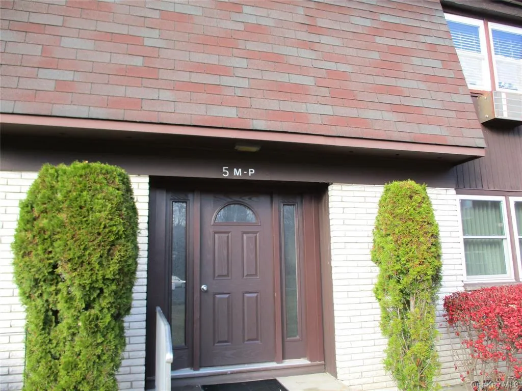 5 Church Lane, Clarkstown, NY, 1 Bedroom Bedrooms, 3 Rooms Rooms,1 BathroomBathrooms,Residential Lease,For Rent,Church,0,1055037 5 Church Lane, Clarkstown, NY, 1 Bedroom Bedrooms, 3 Rooms Rooms,1 BathroomBathrooms,Residential Lease,For Rent,Church,0,1055037