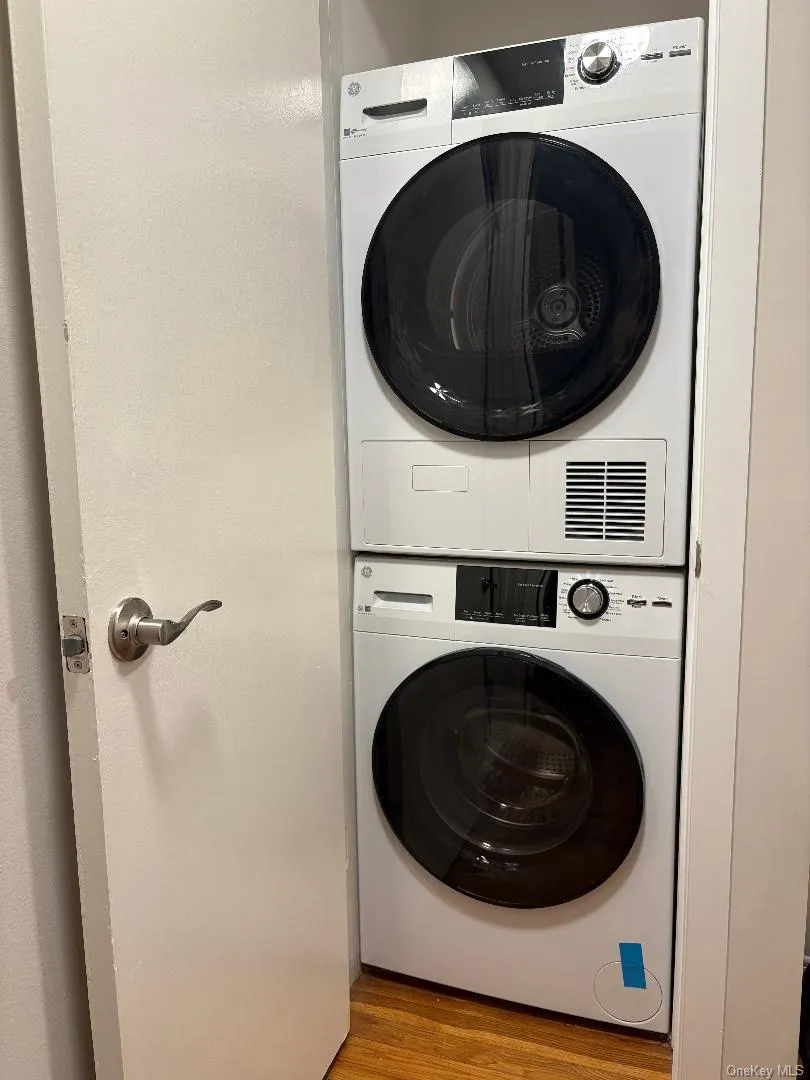 IN UNIT IN UNIT