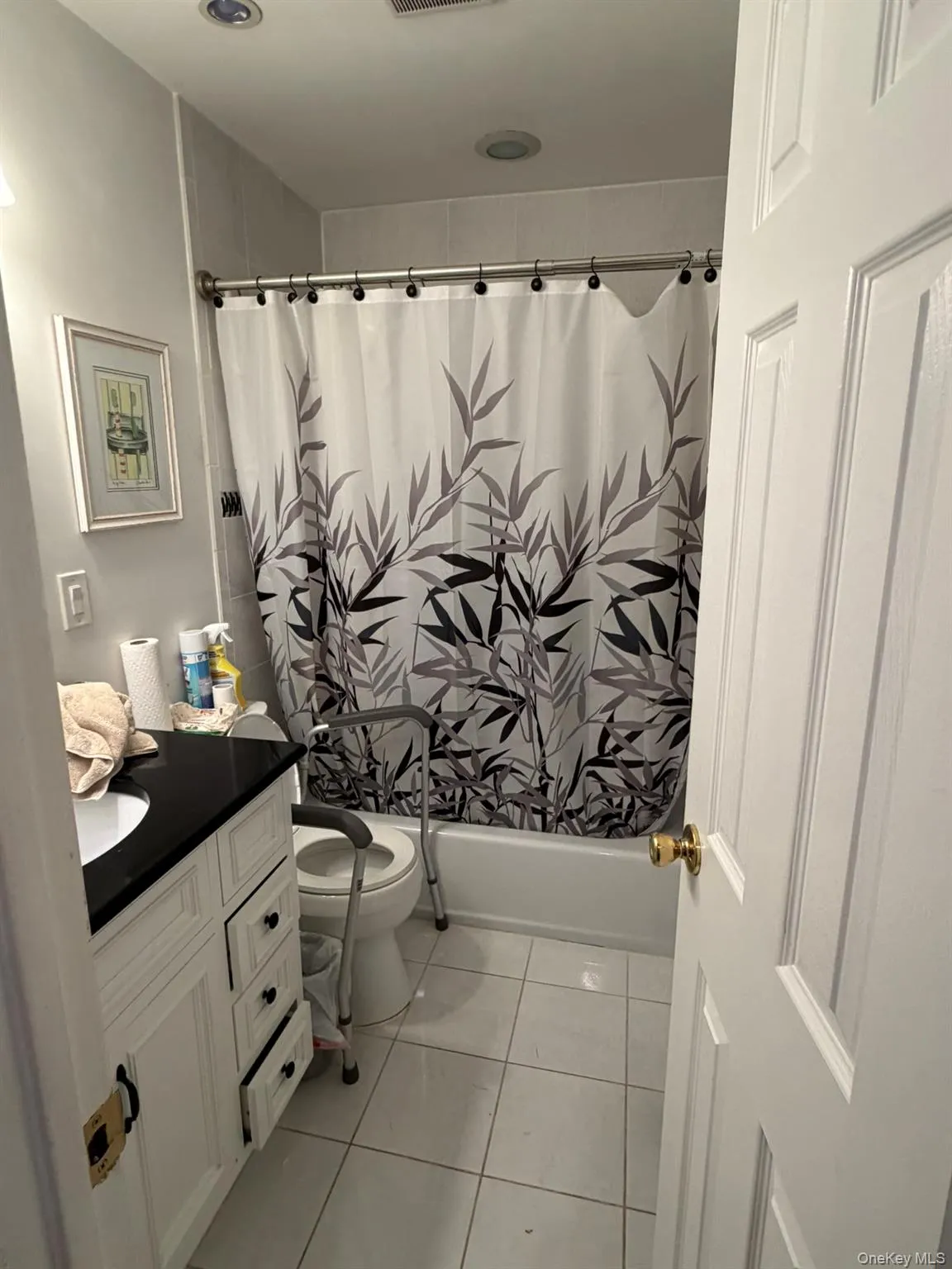 508 Nolting Avenue, Babylon, NY, 3 Bedrooms Bedrooms, 7 Rooms Rooms,2 BathroomsBathrooms,Residential,For Rent,Nolting,0,1055038 508 Nolting Avenue, Babylon, NY, 3 Bedrooms Bedrooms, 7 Rooms Rooms,2 BathroomsBathrooms,Residential,For Rent,Nolting,0,1055038