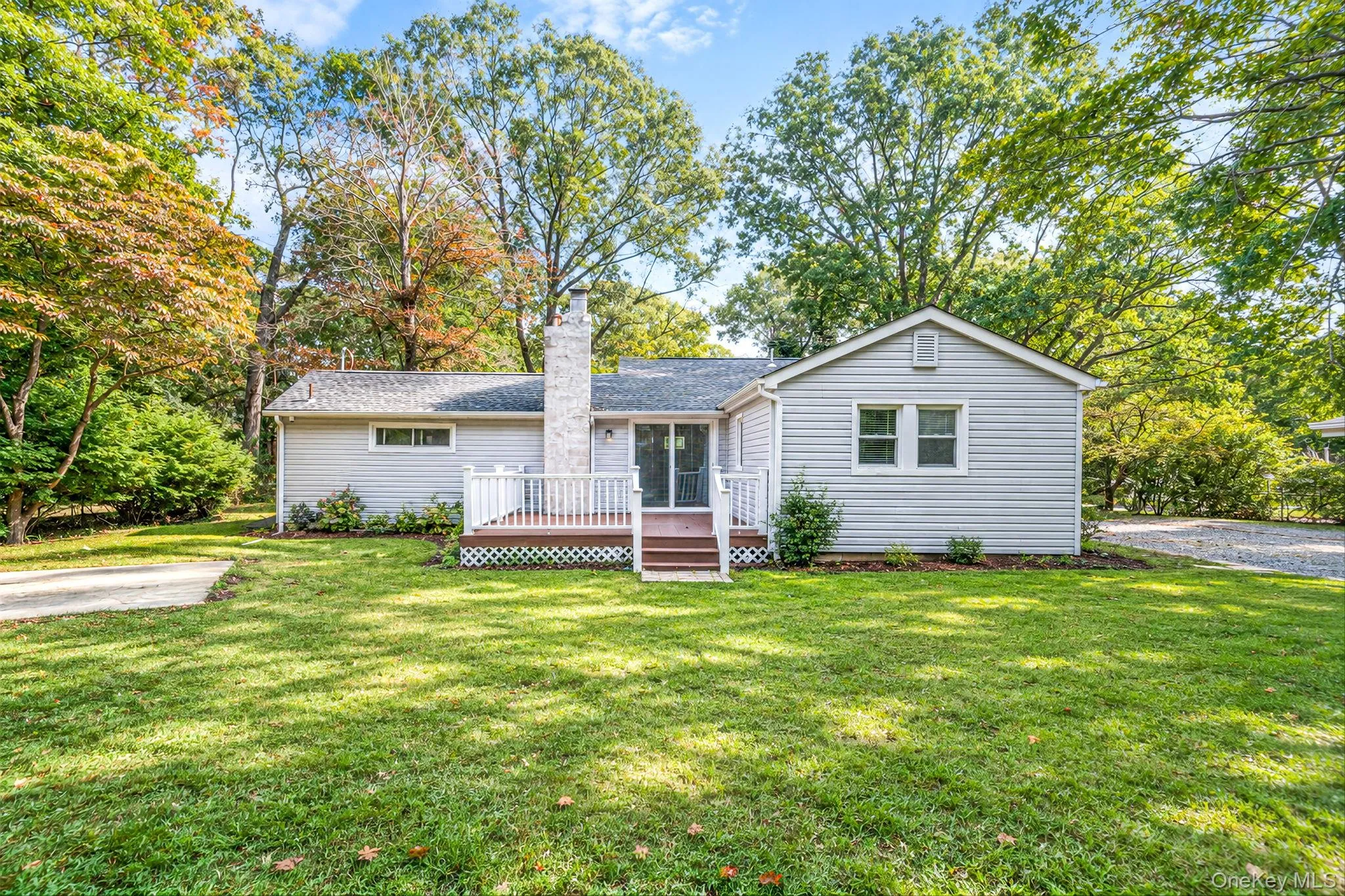 4 Oak Lane, Brookhaven, NY, 3 Bedrooms Bedrooms, 8 Rooms Rooms,2 BathroomsBathrooms,Residential,For Rent,Oak,0,1055039 4 Oak Lane, Brookhaven, NY, 3 Bedrooms Bedrooms, 8 Rooms Rooms,2 BathroomsBathrooms,Residential,For Rent,Oak,0,1055039