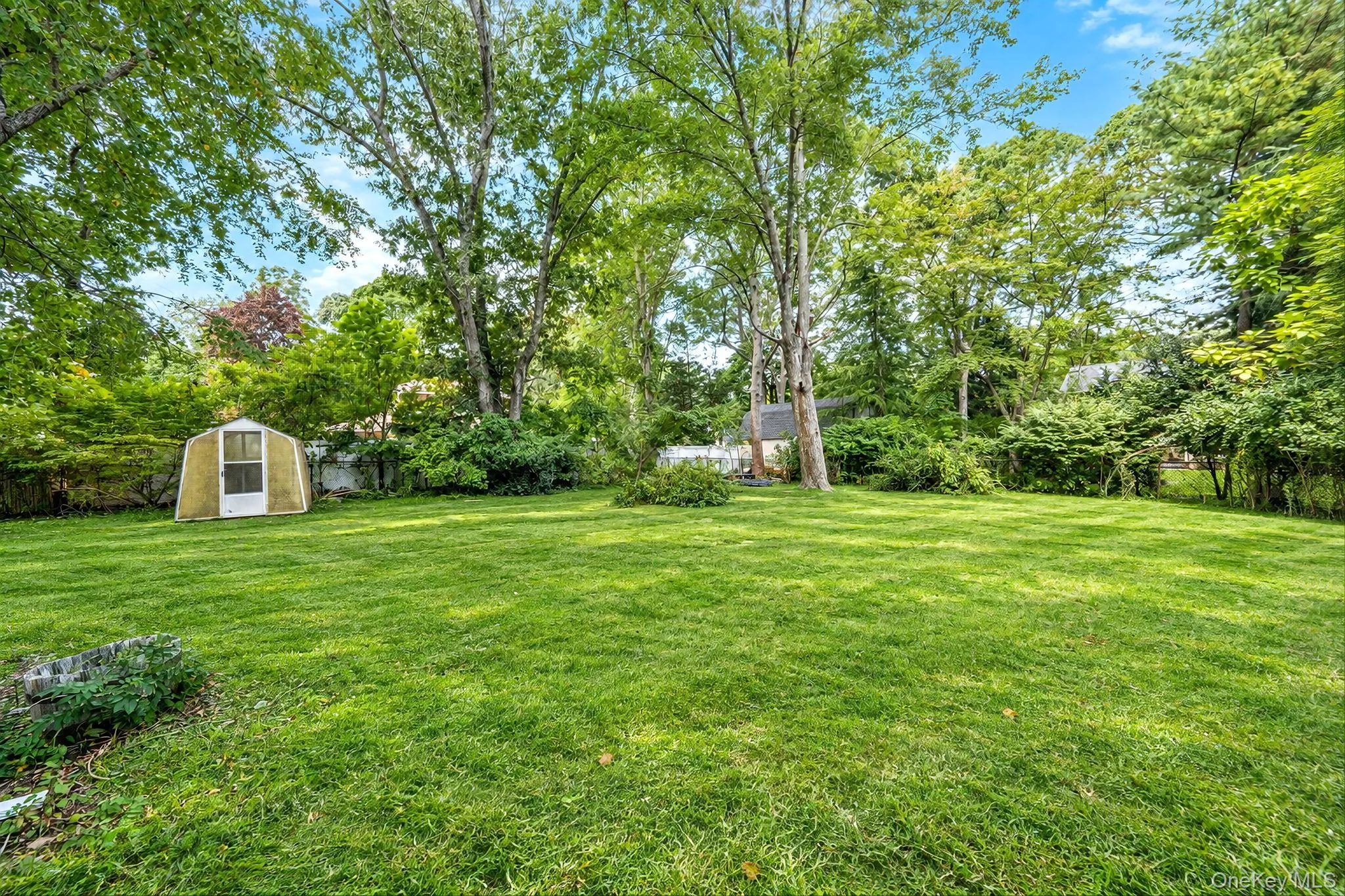 4 Oak Lane, Brookhaven, NY, 3 Bedrooms Bedrooms, 8 Rooms Rooms,2 BathroomsBathrooms,Residential,For Rent,Oak,0,1055039 4 Oak Lane, Brookhaven, NY, 3 Bedrooms Bedrooms, 8 Rooms Rooms,2 BathroomsBathrooms,Residential,For Rent,Oak,0,1055039