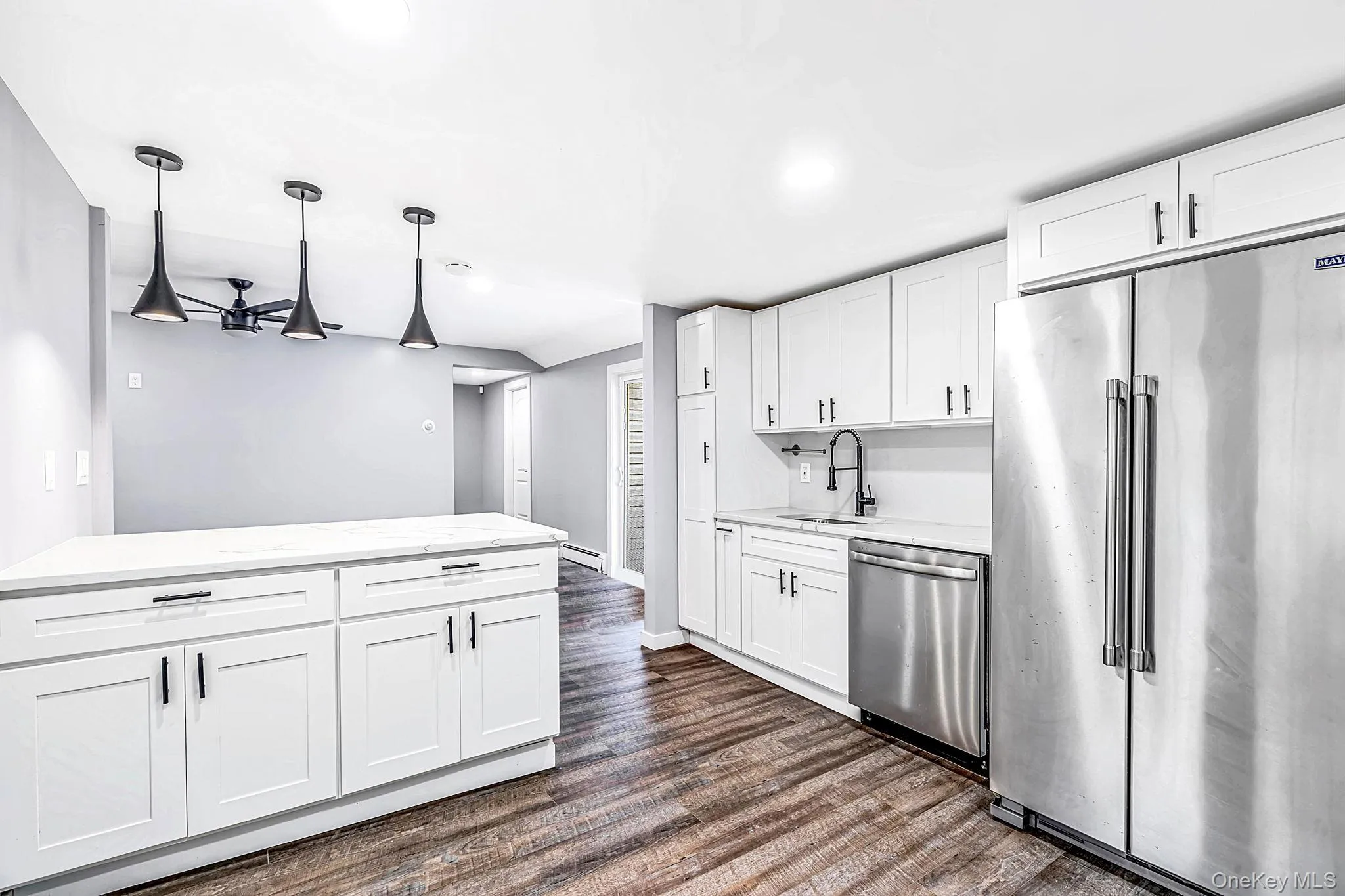 4 Oak Lane, Brookhaven, NY, 3 Bedrooms Bedrooms, 8 Rooms Rooms,2 BathroomsBathrooms,Residential,For Rent,Oak,0,1055039 4 Oak Lane, Brookhaven, NY, 3 Bedrooms Bedrooms, 8 Rooms Rooms,2 BathroomsBathrooms,Residential,For Rent,Oak,0,1055039