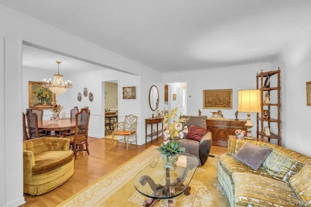 5310 Overbrook Street, New York, NY, 2 Bedrooms Bedrooms, 5 Rooms Rooms,1 BathroomBathrooms,Residential,For Rent,Overbrook,0,1055044 5310 Overbrook Street, New York, NY, 2 Bedrooms Bedrooms, 5 Rooms Rooms,1 BathroomBathrooms,Residential,For Rent,Overbrook,0,1055044