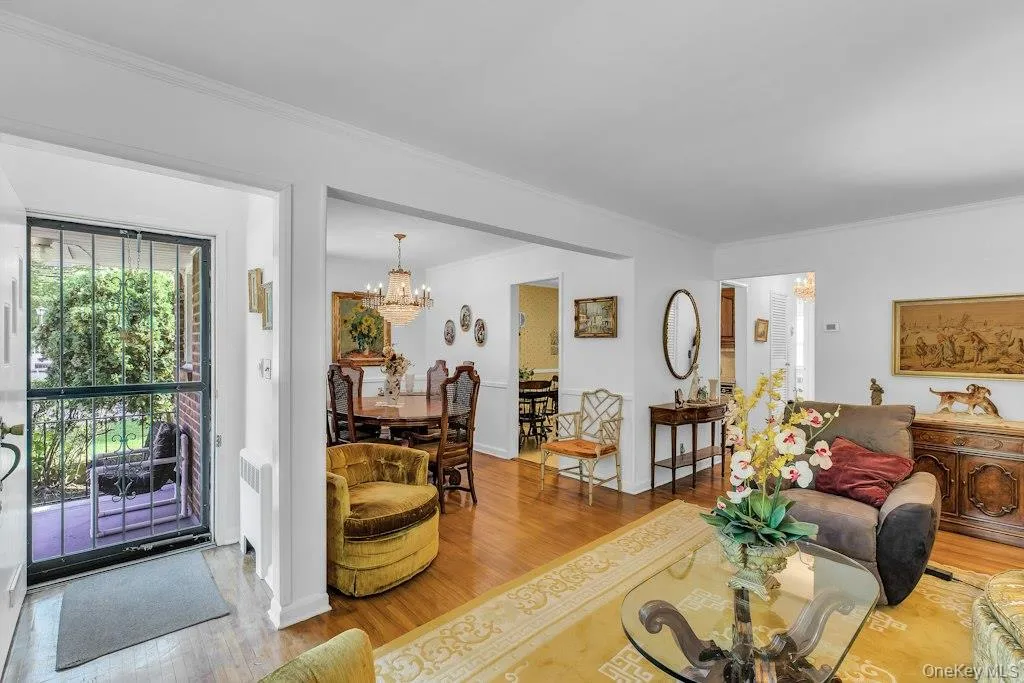 5310 Overbrook Street, New York, NY, 2 Bedrooms Bedrooms, 5 Rooms Rooms,1 BathroomBathrooms,Residential,For Rent,Overbrook,0,1055044 5310 Overbrook Street, New York, NY, 2 Bedrooms Bedrooms, 5 Rooms Rooms,1 BathroomBathrooms,Residential,For Rent,Overbrook,0,1055044