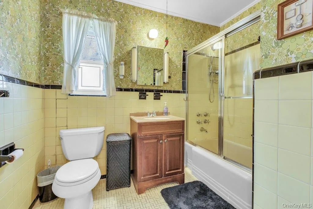 5310 Overbrook Street, New York, NY, 2 Bedrooms Bedrooms, 5 Rooms Rooms,1 BathroomBathrooms,Residential,For Rent,Overbrook,0,1055044 5310 Overbrook Street, New York, NY, 2 Bedrooms Bedrooms, 5 Rooms Rooms,1 BathroomBathrooms,Residential,For Rent,Overbrook,0,1055044