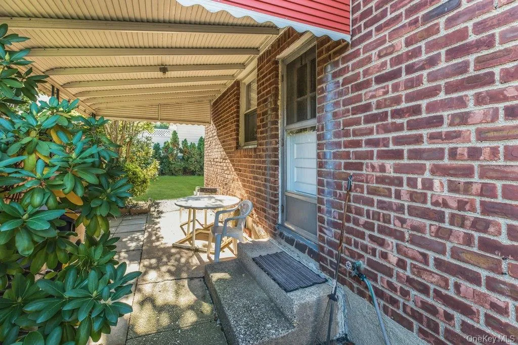 5310 Overbrook Street, New York, NY, 2 Bedrooms Bedrooms, 5 Rooms Rooms,1 BathroomBathrooms,Residential,For Rent,Overbrook,0,1055044 5310 Overbrook Street, New York, NY, 2 Bedrooms Bedrooms, 5 Rooms Rooms,1 BathroomBathrooms,Residential,For Rent,Overbrook,0,1055044