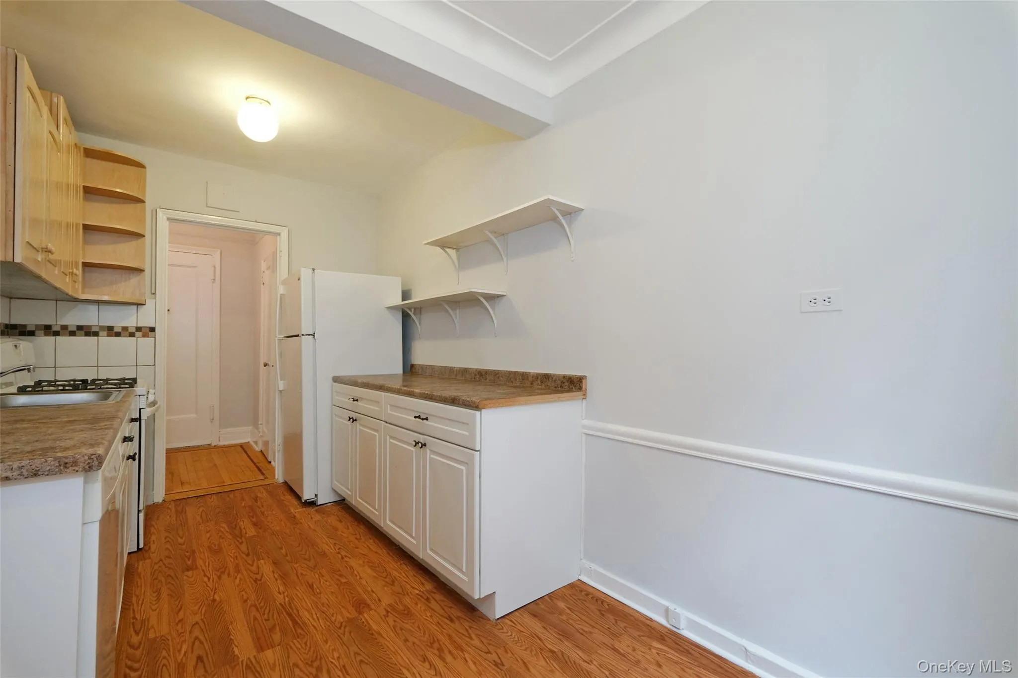 1 Broad Parkway, White Plains, NY, 1 Bedroom Bedrooms, 3 Rooms Rooms,1 BathroomBathrooms,Residential Lease,For Rent,Broad Parkway,0,1055054 1 Broad Parkway, White Plains, NY, 1 Bedroom Bedrooms, 3 Rooms Rooms,1 BathroomBathrooms,Residential Lease,For Rent,Broad Parkway,0,1055054
