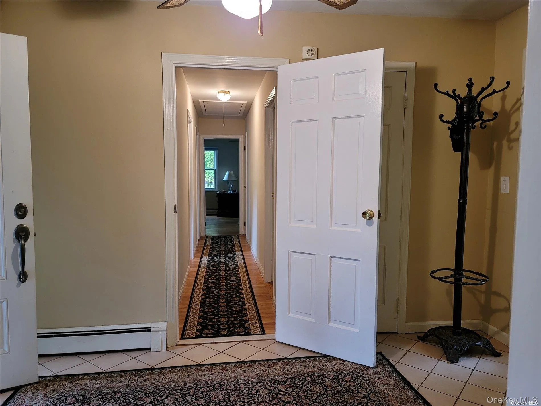 foyer to bedrooms foyer to bedrooms