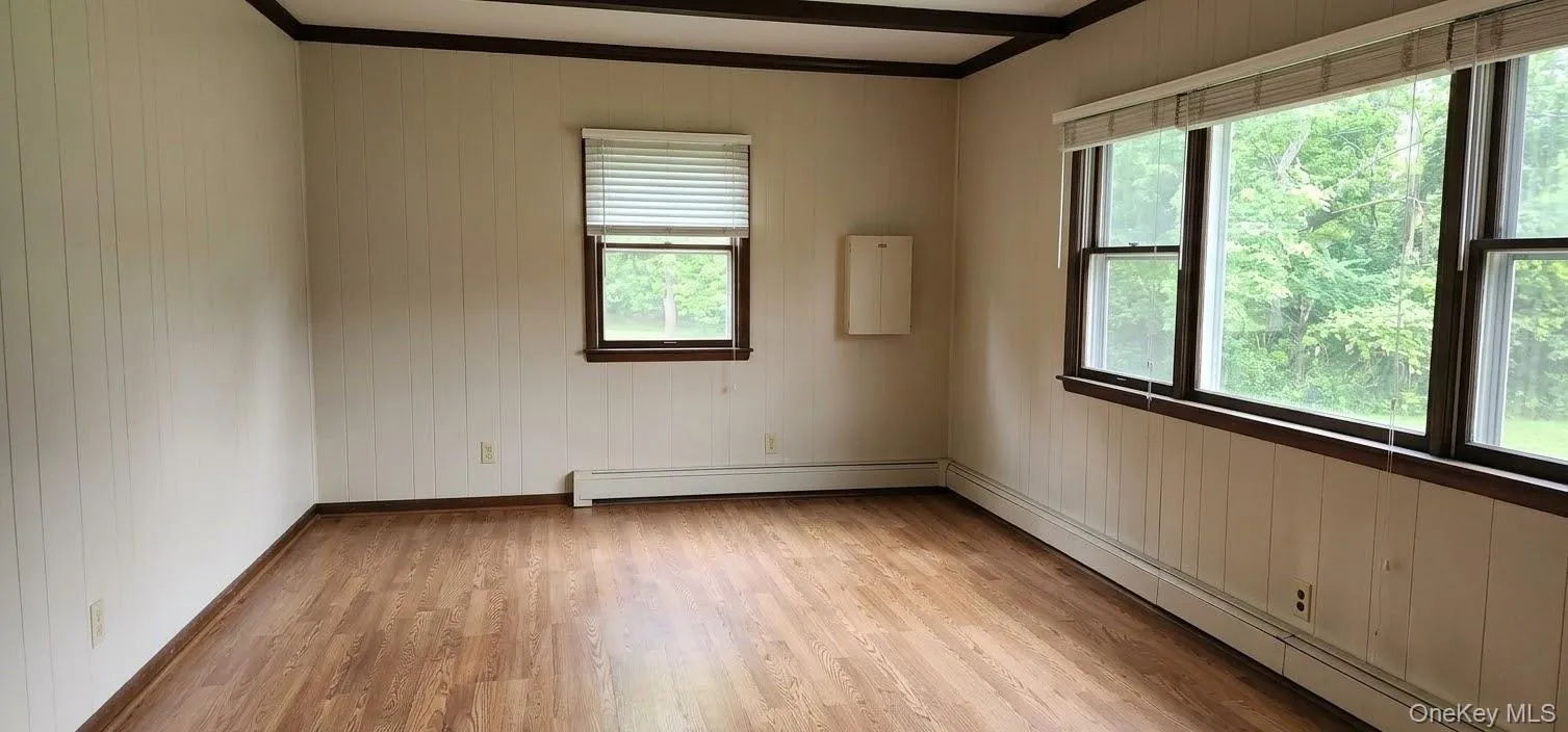 Large living space - Light and bright. Large living space - Light and bright.