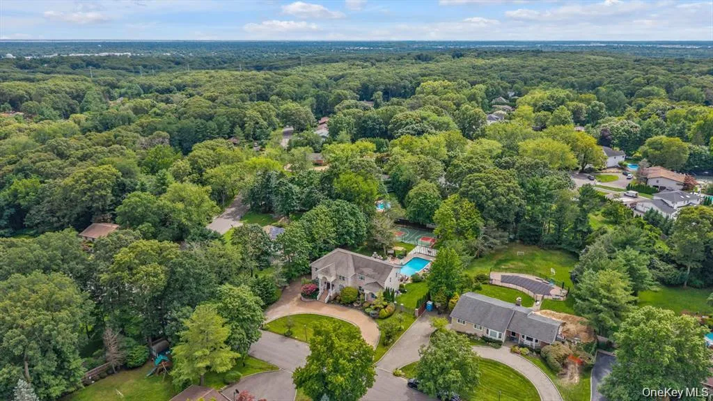 65 Threepence Drive, Huntington, NY, 6 Bedrooms Bedrooms, 11 Rooms Rooms,3 BathroomsBathrooms,Residential,For Rent,Threepence,0,1055057 65 Threepence Drive, Huntington, NY, 6 Bedrooms Bedrooms, 11 Rooms Rooms,3 BathroomsBathrooms,Residential,For Rent,Threepence,0,1055057
