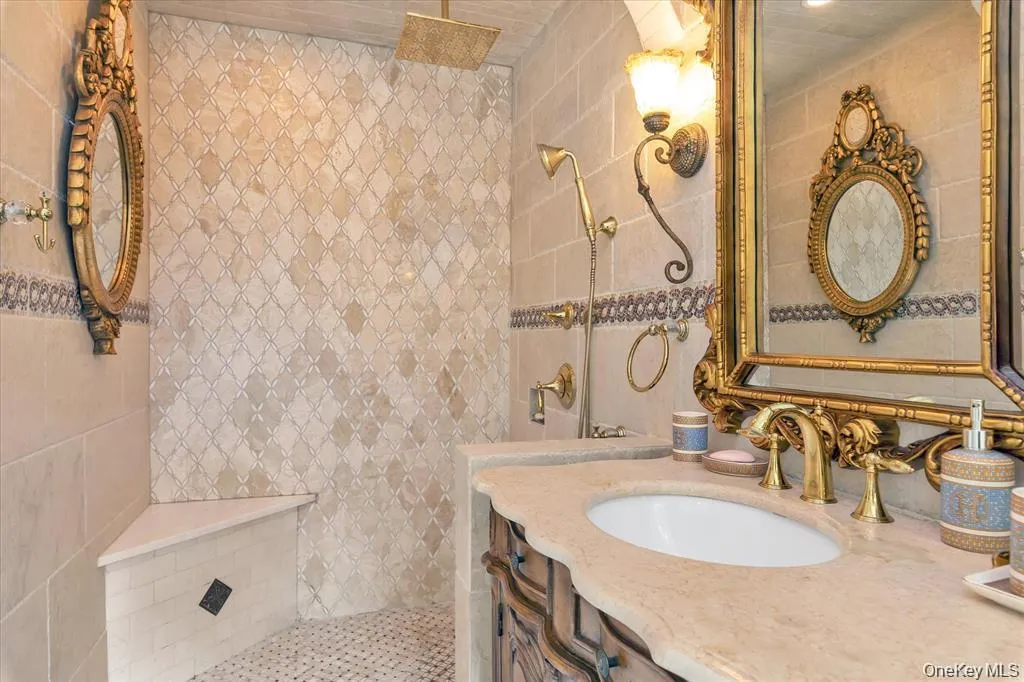 65 Threepence Drive, Huntington, NY, 6 Bedrooms Bedrooms, 11 Rooms Rooms,3 BathroomsBathrooms,Residential,For Rent,Threepence,0,1055057 65 Threepence Drive, Huntington, NY, 6 Bedrooms Bedrooms, 11 Rooms Rooms,3 BathroomsBathrooms,Residential,For Rent,Threepence,0,1055057