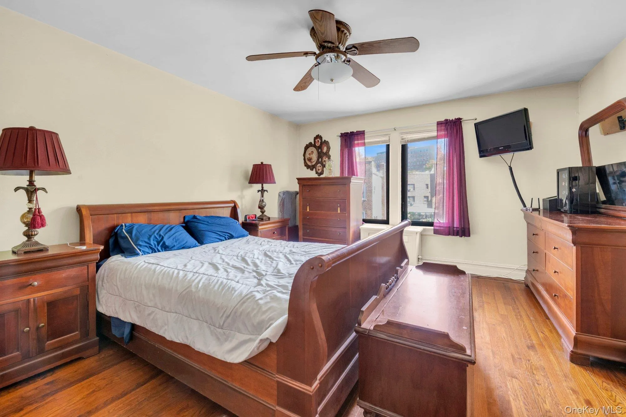 1830 Narragansett Avenue, New York, NY, 3 Bedrooms Bedrooms, 8 Rooms Rooms,1 BathroomBathrooms,Residential,For Rent,Narragansett,0,1055058 1830 Narragansett Avenue, New York, NY, 3 Bedrooms Bedrooms, 8 Rooms Rooms,1 BathroomBathrooms,Residential,For Rent,Narragansett,0,1055058