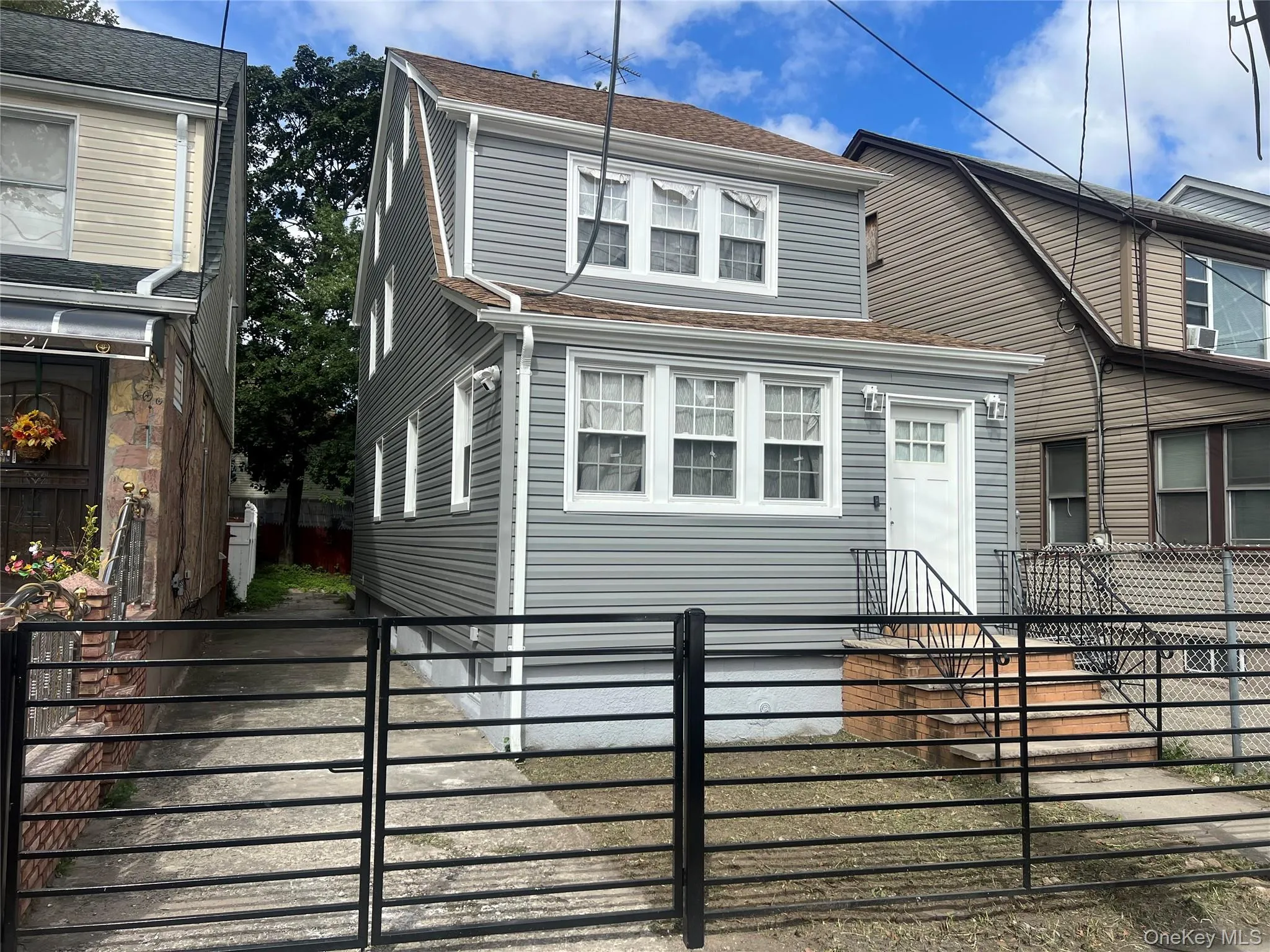 16731 109th Avenue, New York, NY, 5 Bedrooms Bedrooms, 12 Rooms Rooms,3 BathroomsBathrooms,Residential,For Rent,109th,0,1055059 16731 109th Avenue, New York, NY, 5 Bedrooms Bedrooms, 12 Rooms Rooms,3 BathroomsBathrooms,Residential,For Rent,109th,0,1055059